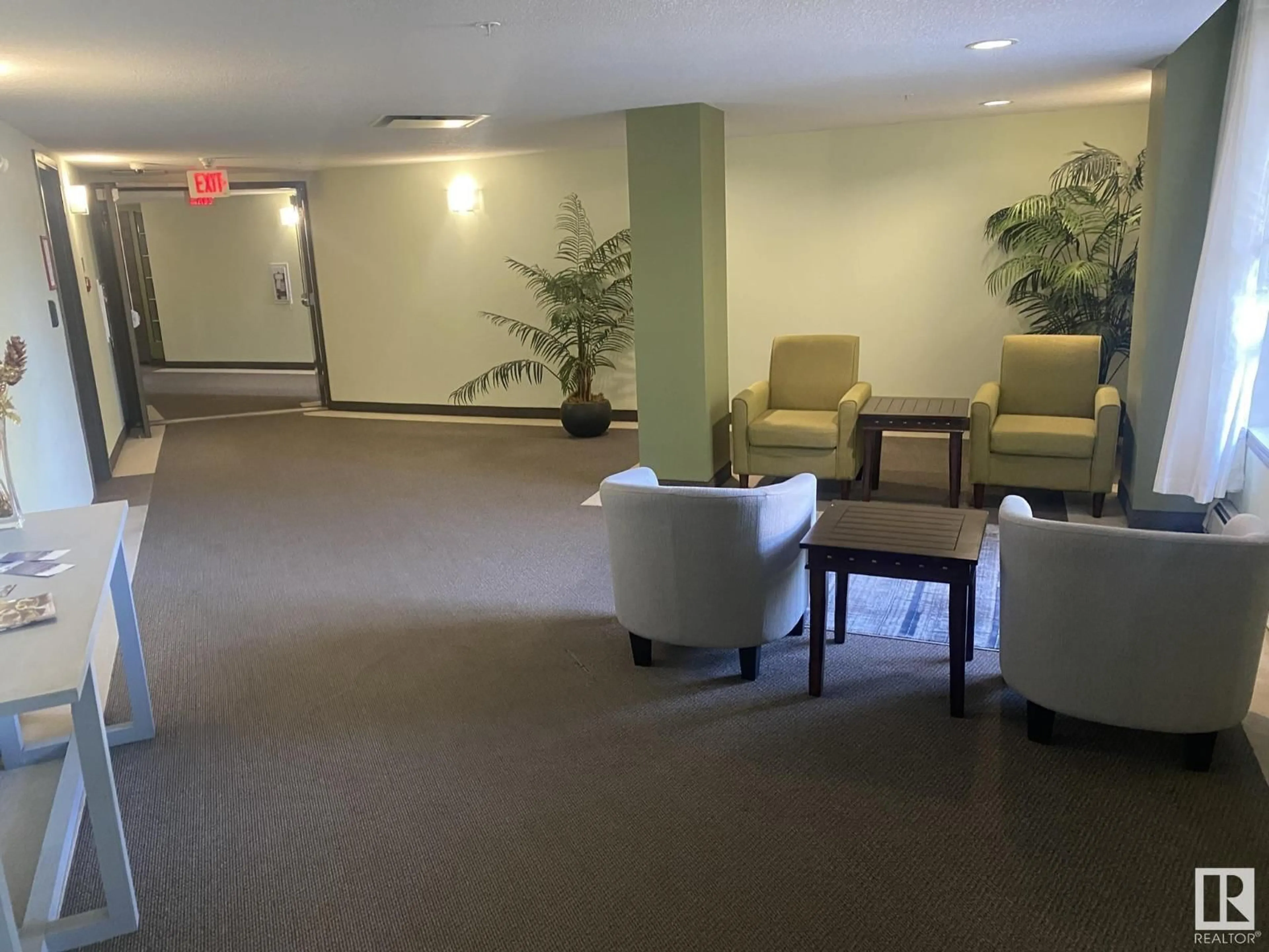 Lobby for 127 6315 135 AV NW, Edmonton Alberta T5A5J7