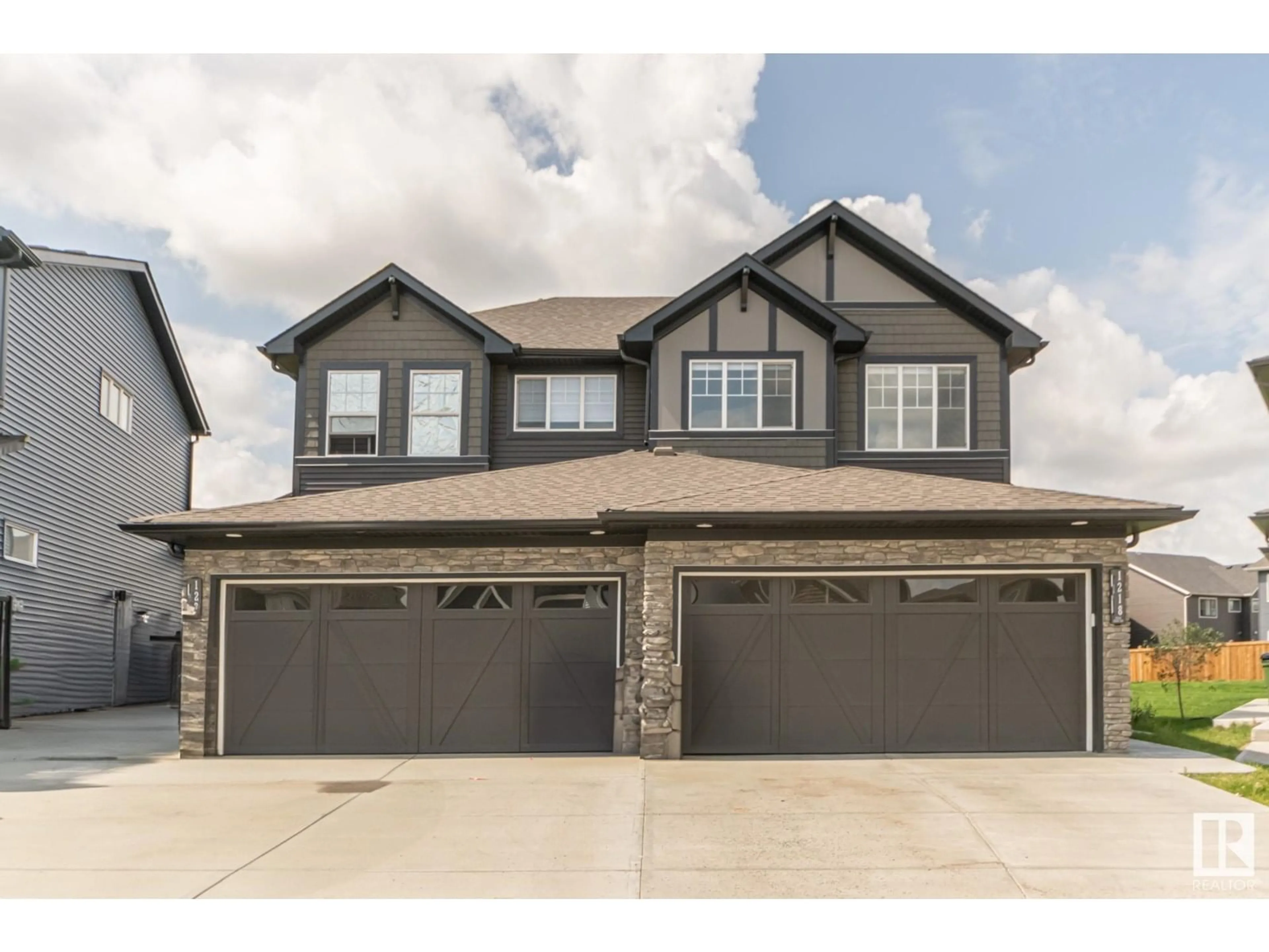 Unknown for SW - 1218 PLUM BEND BN, Edmonton Alberta T6X3A6
