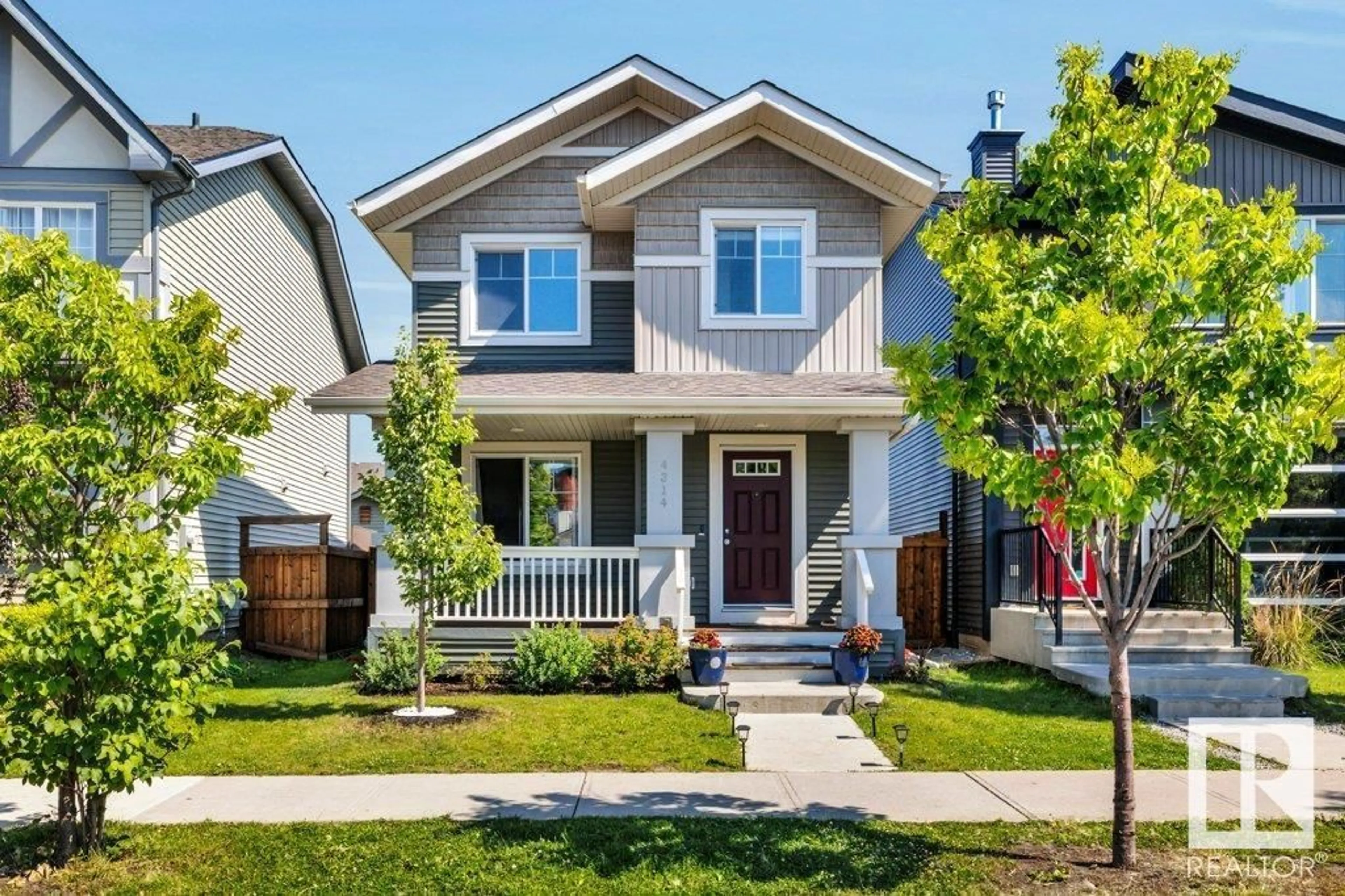 Home with vinyl exterior material, street for LI SW - 4314 PROWSE LINK, Edmonton Alberta T6W3A7