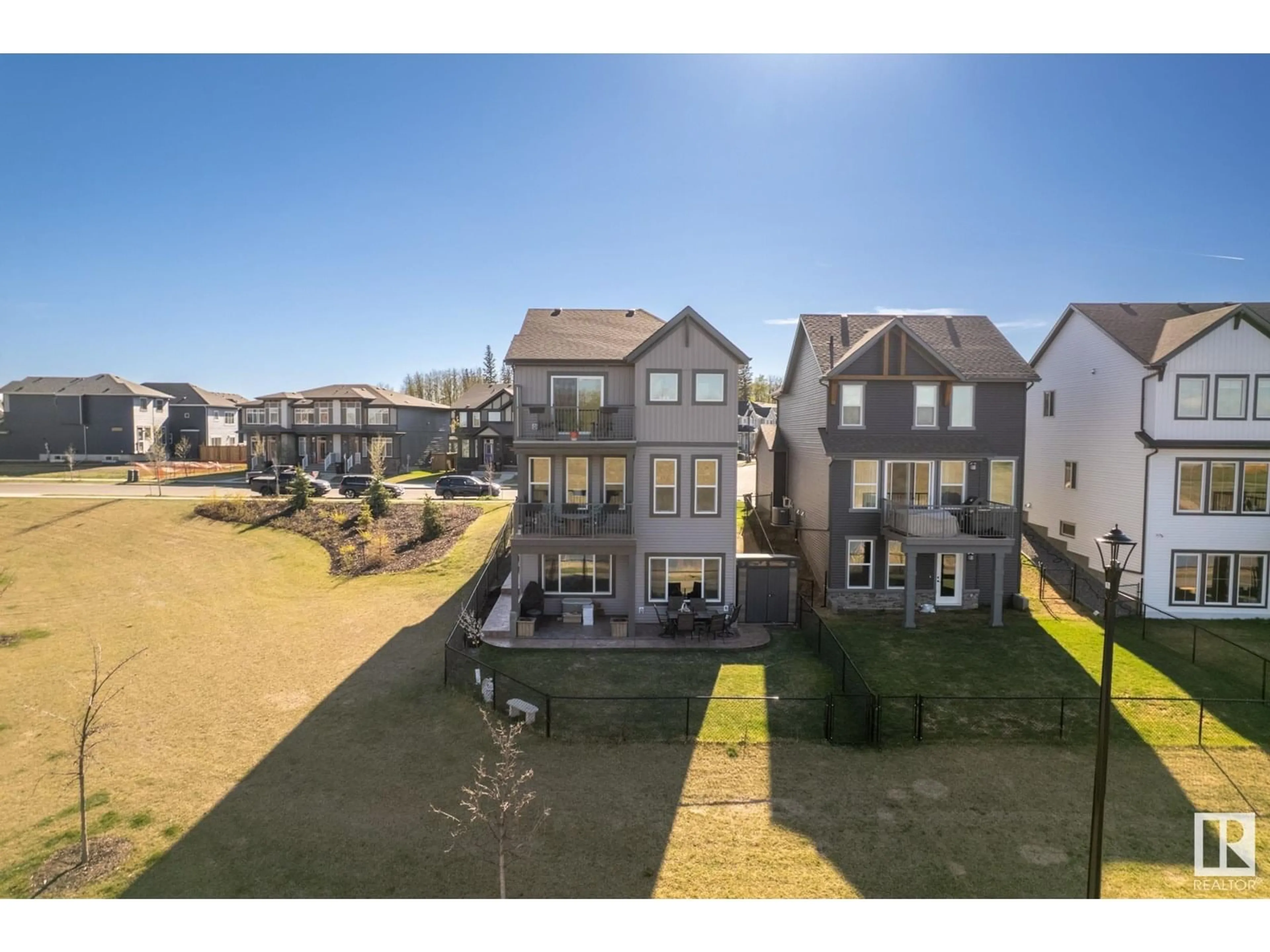 A pic from outside/outdoor area/front of a property/back of a property/a pic from drone, unknown for 7135 EDGEMONT WY, Edmonton Alberta T6M1K1