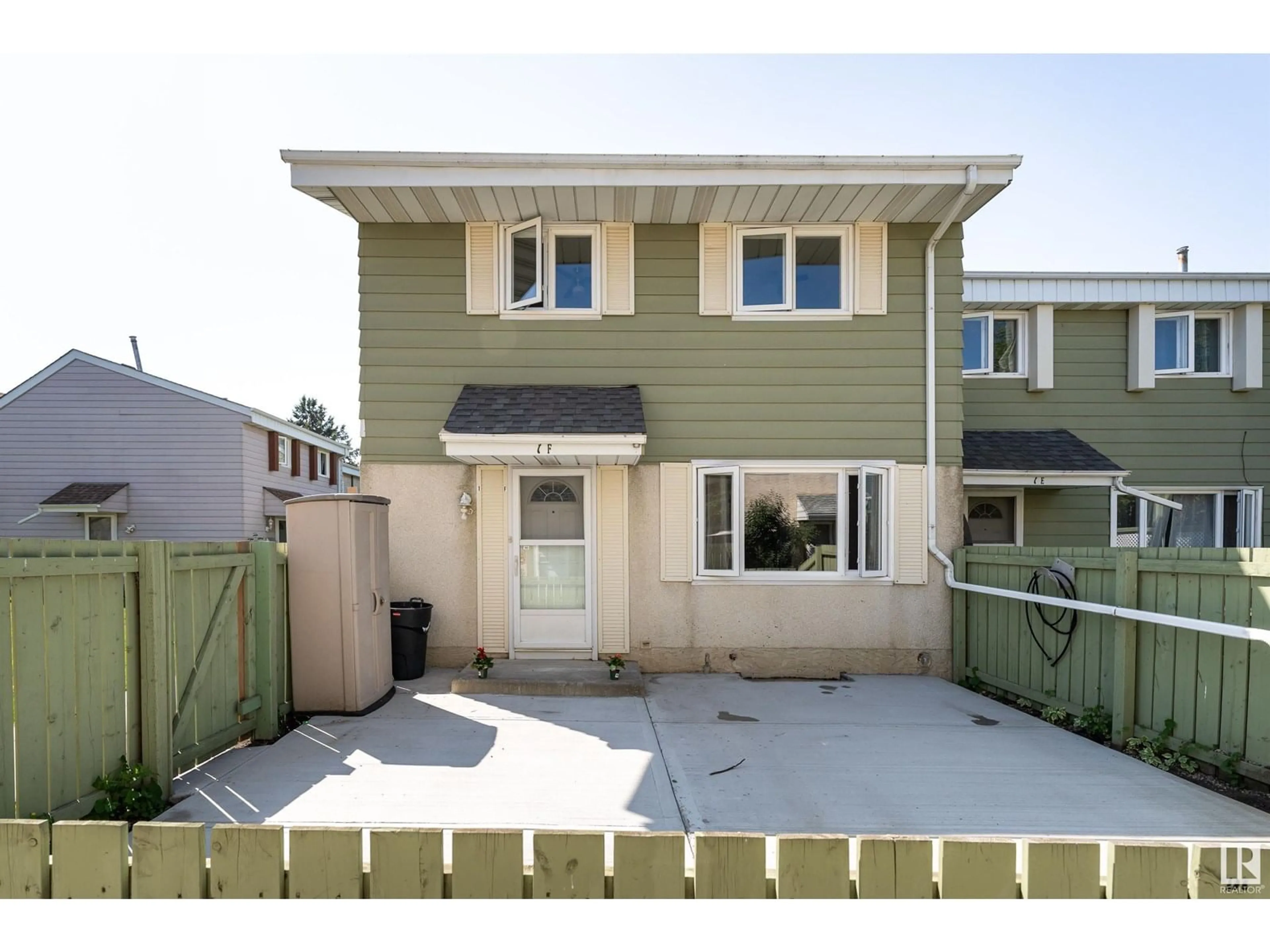 Home with vinyl exterior material, street for 1f CALLINGWOOD CO, Edmonton Alberta T5T0H5