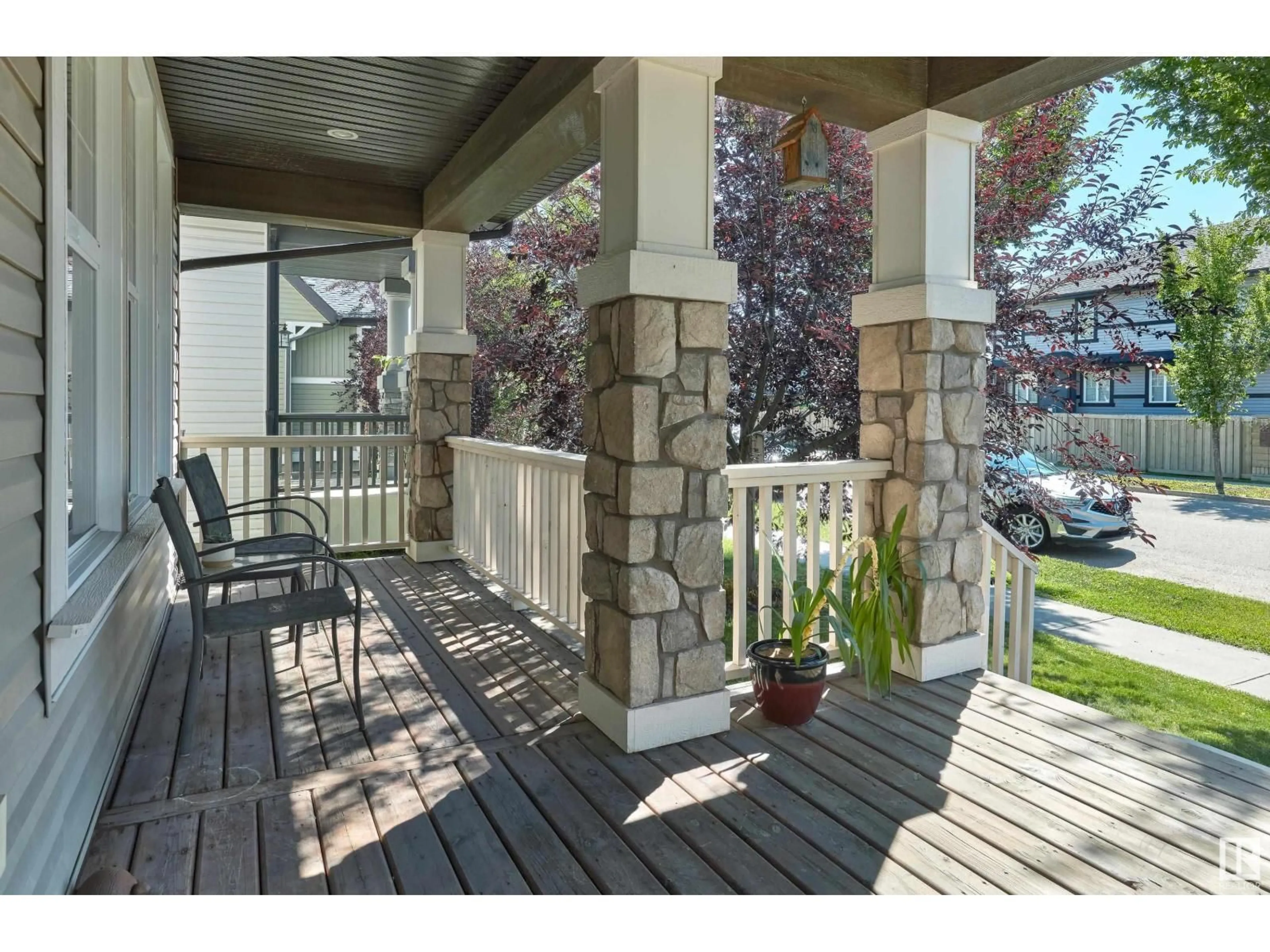Patio, street for 571 ALLARD BV, Edmonton Alberta T6W0X4