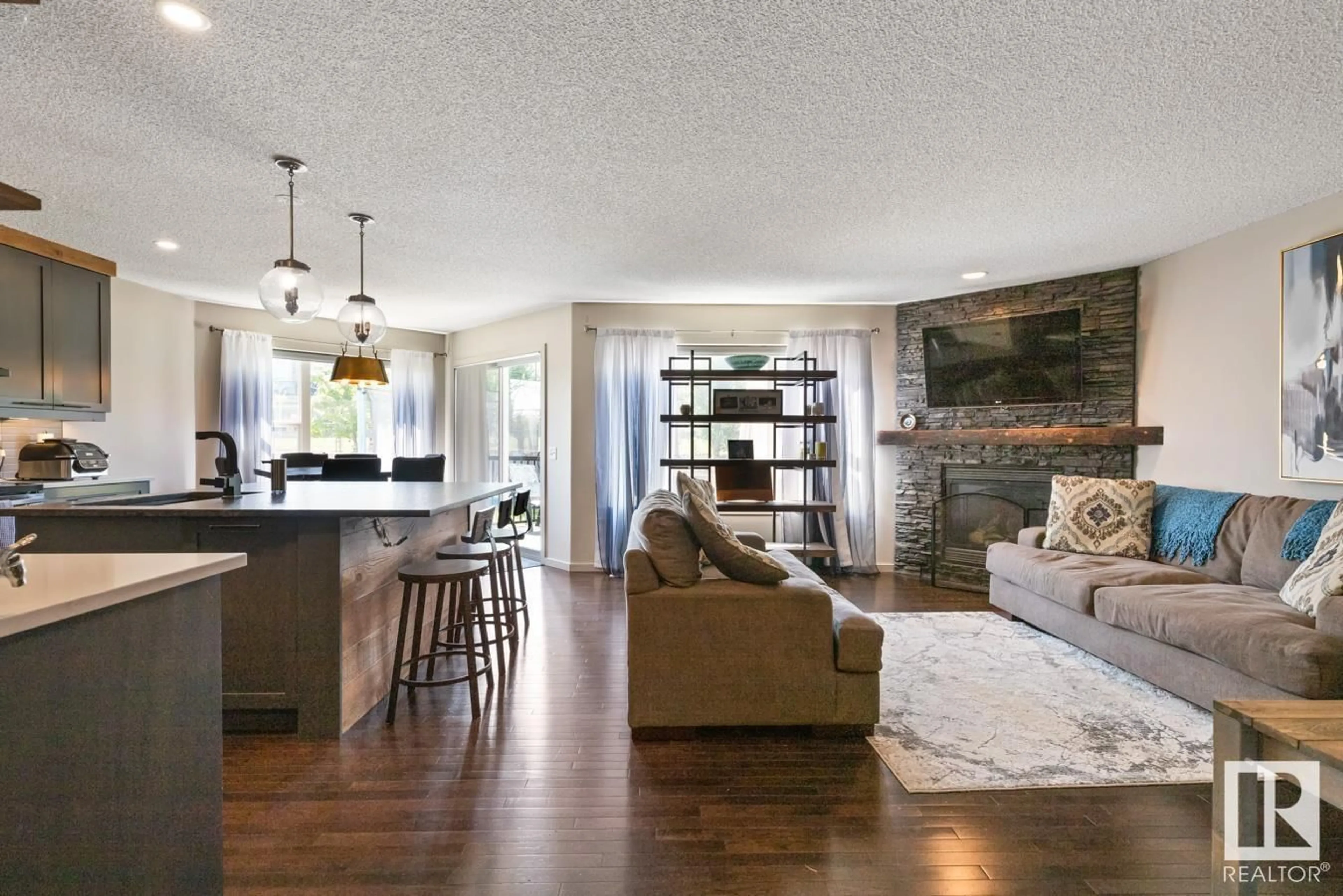Open concept kitchen, unknown for 265 CORNWALL RD, Sherwood Park Alberta T8H2S9