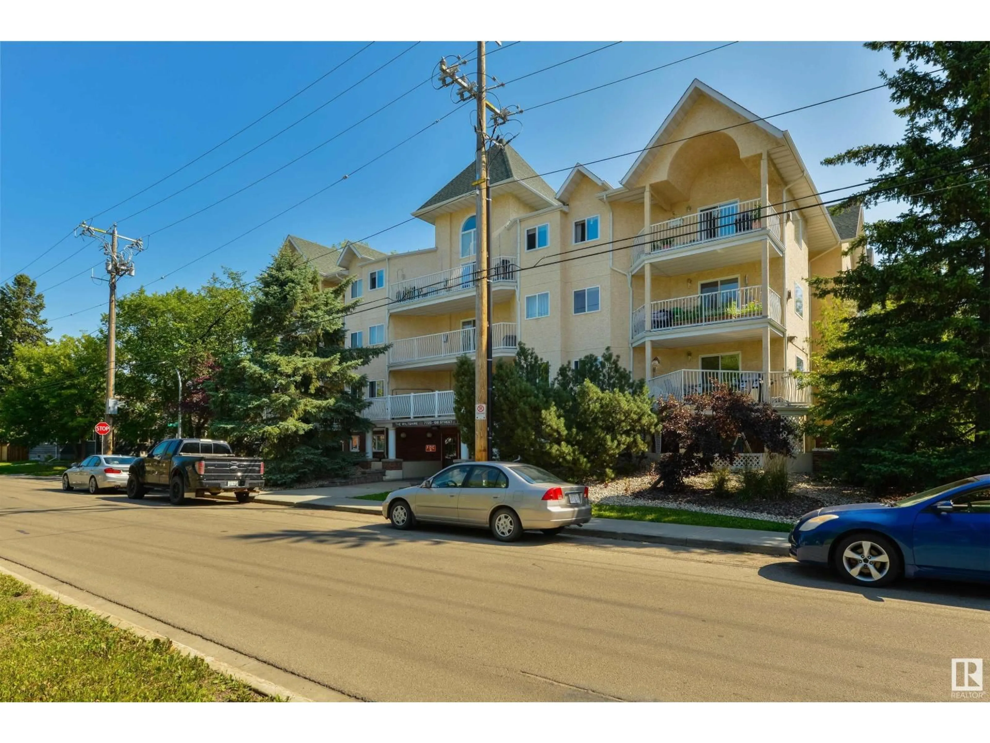 Patio, unknown for #305 - 7725 108 ST, Edmonton Alberta T6E4L9