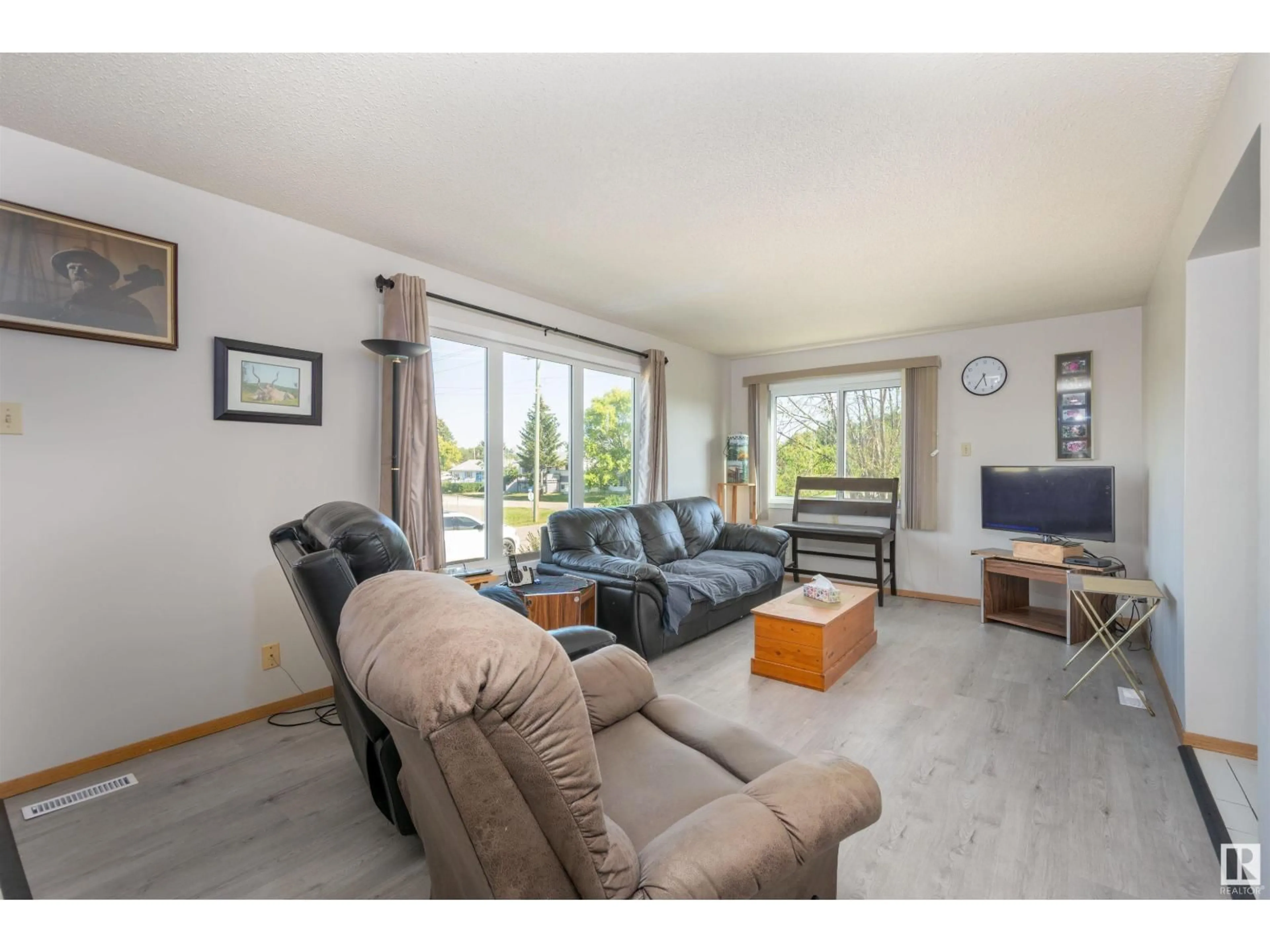 Living room with furniture, unknown for 4708 52 ST, Onoway Alberta T0E1V0