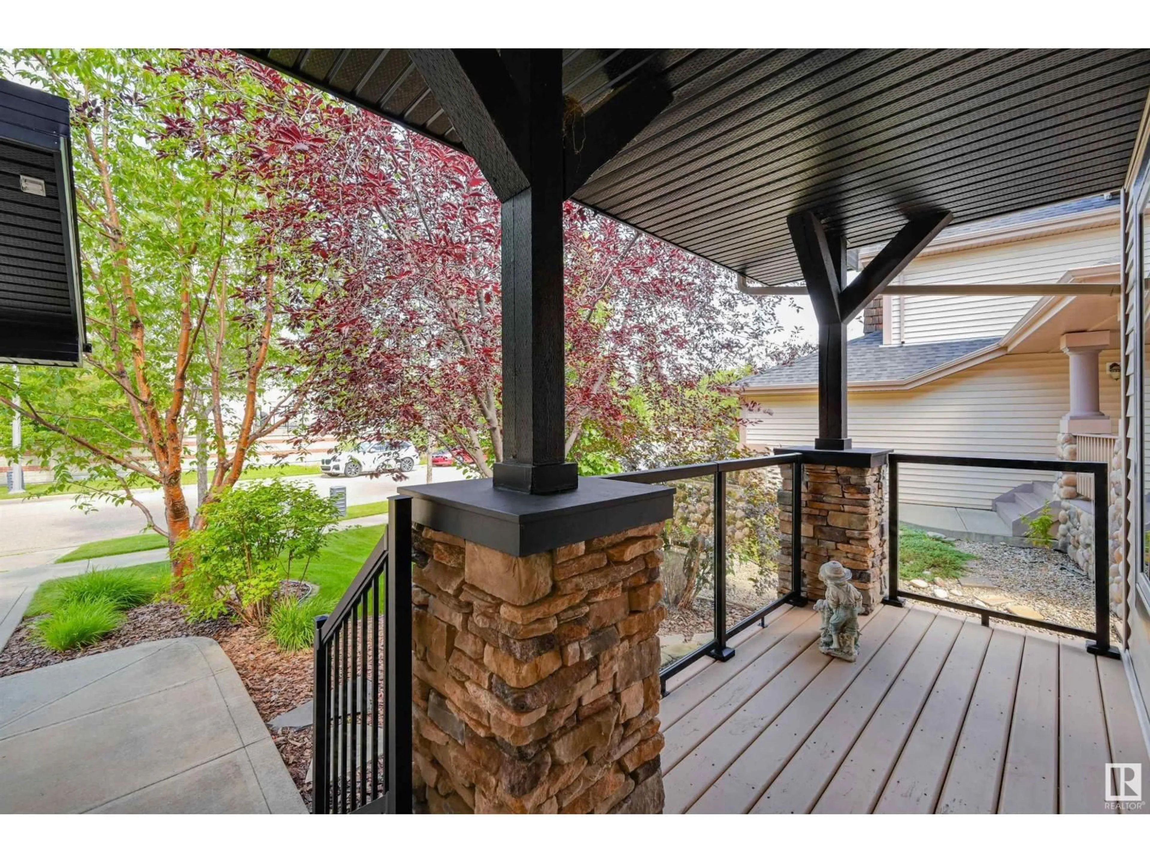 Patio, unknown for 123 CALDWELL WY, Edmonton Alberta T6M2X1