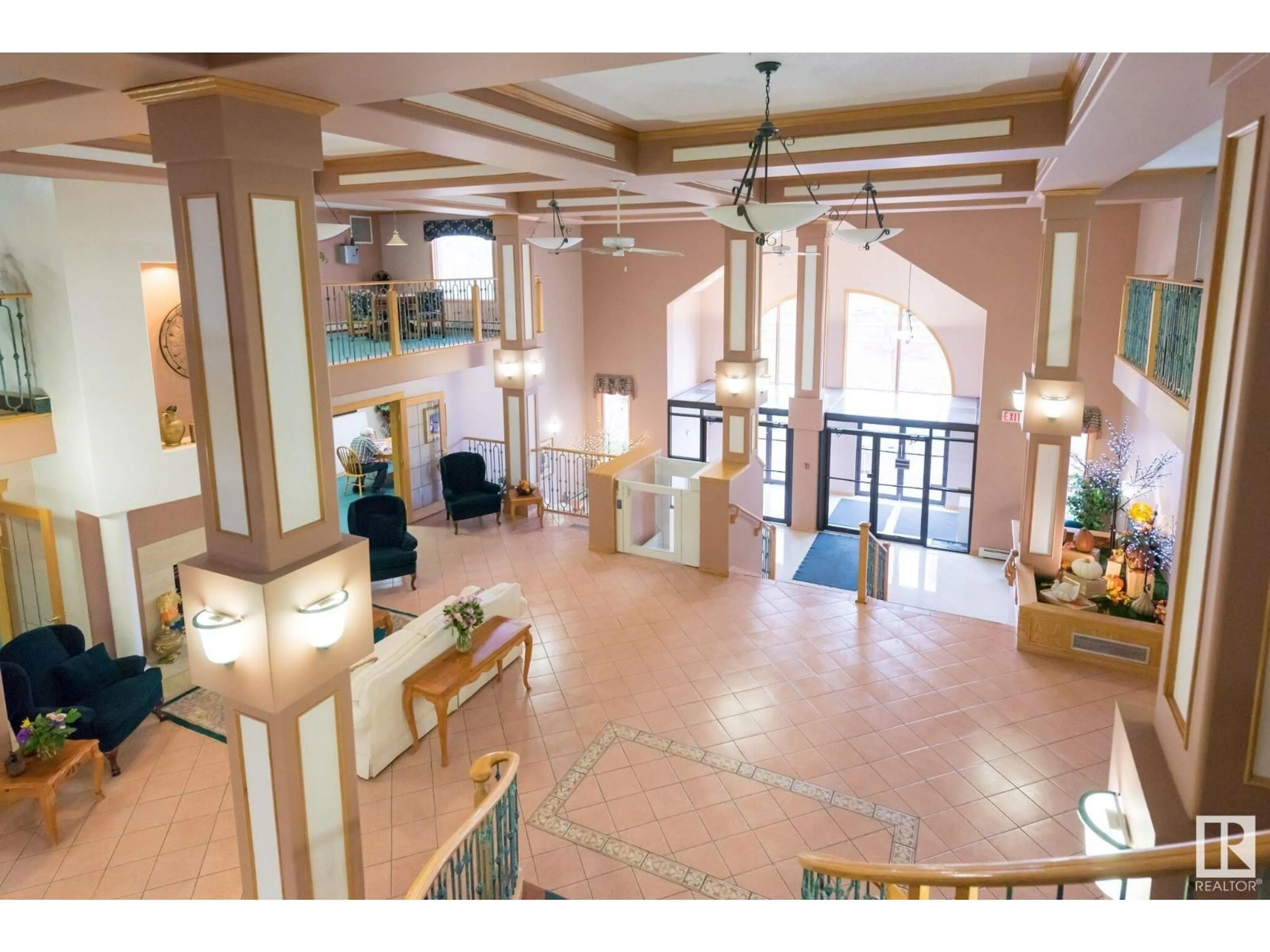 Lobby for 200 - 226 BETHEL DR, Sherwood Park Alberta T8H2C5
