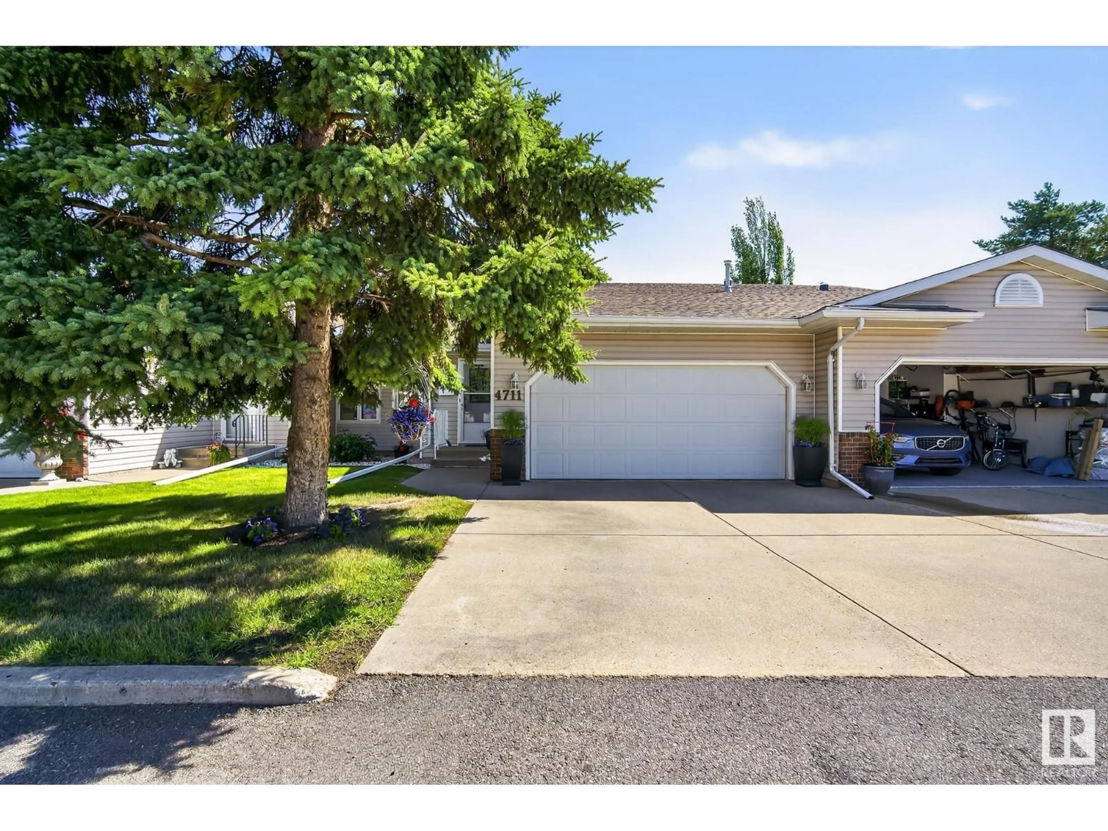 Unknown for 4711 25 AV, Edmonton Alberta T6L6J2