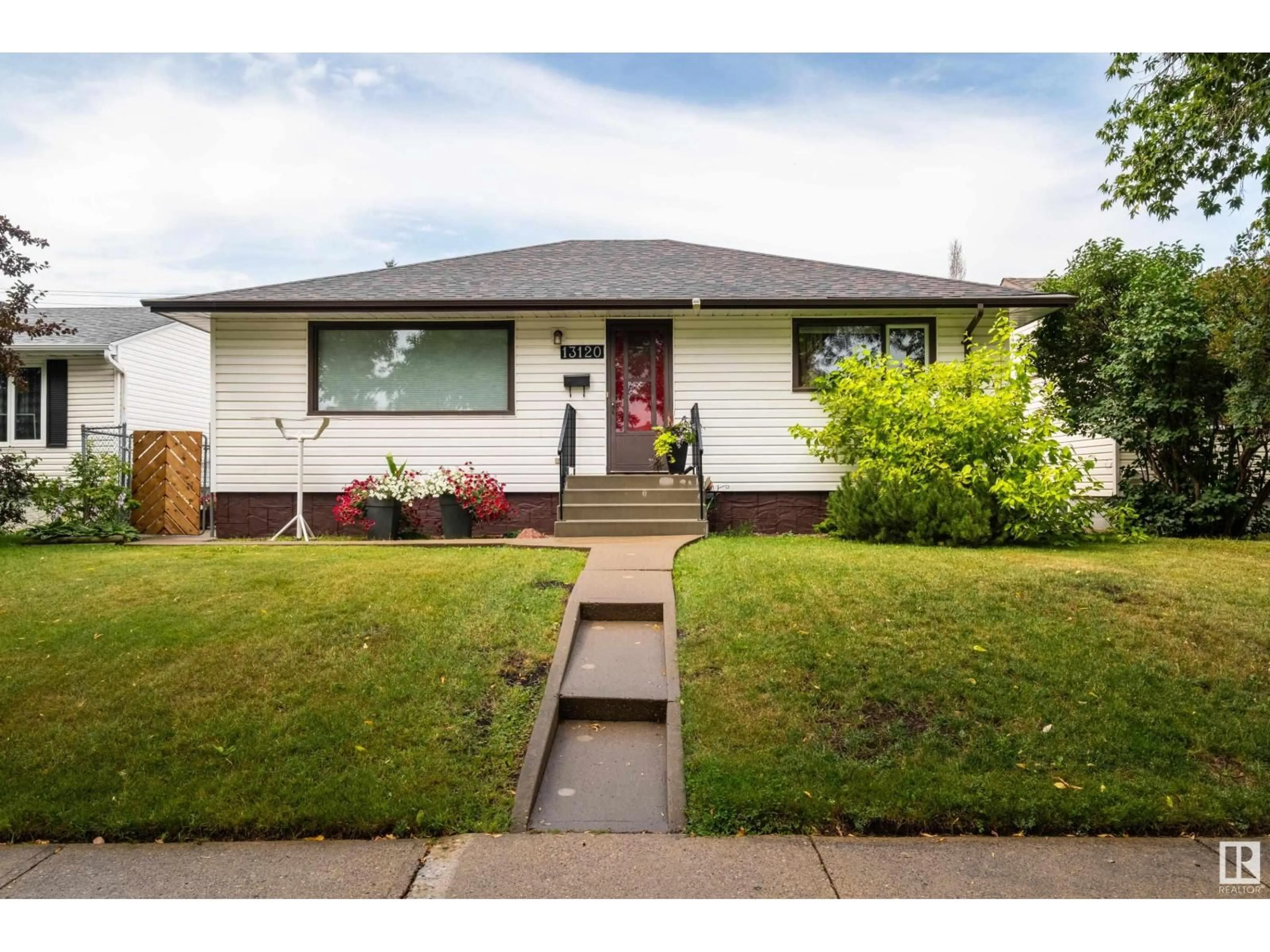 Unknown for NW - 13120 63 ST, Edmonton Alberta T5A0W8