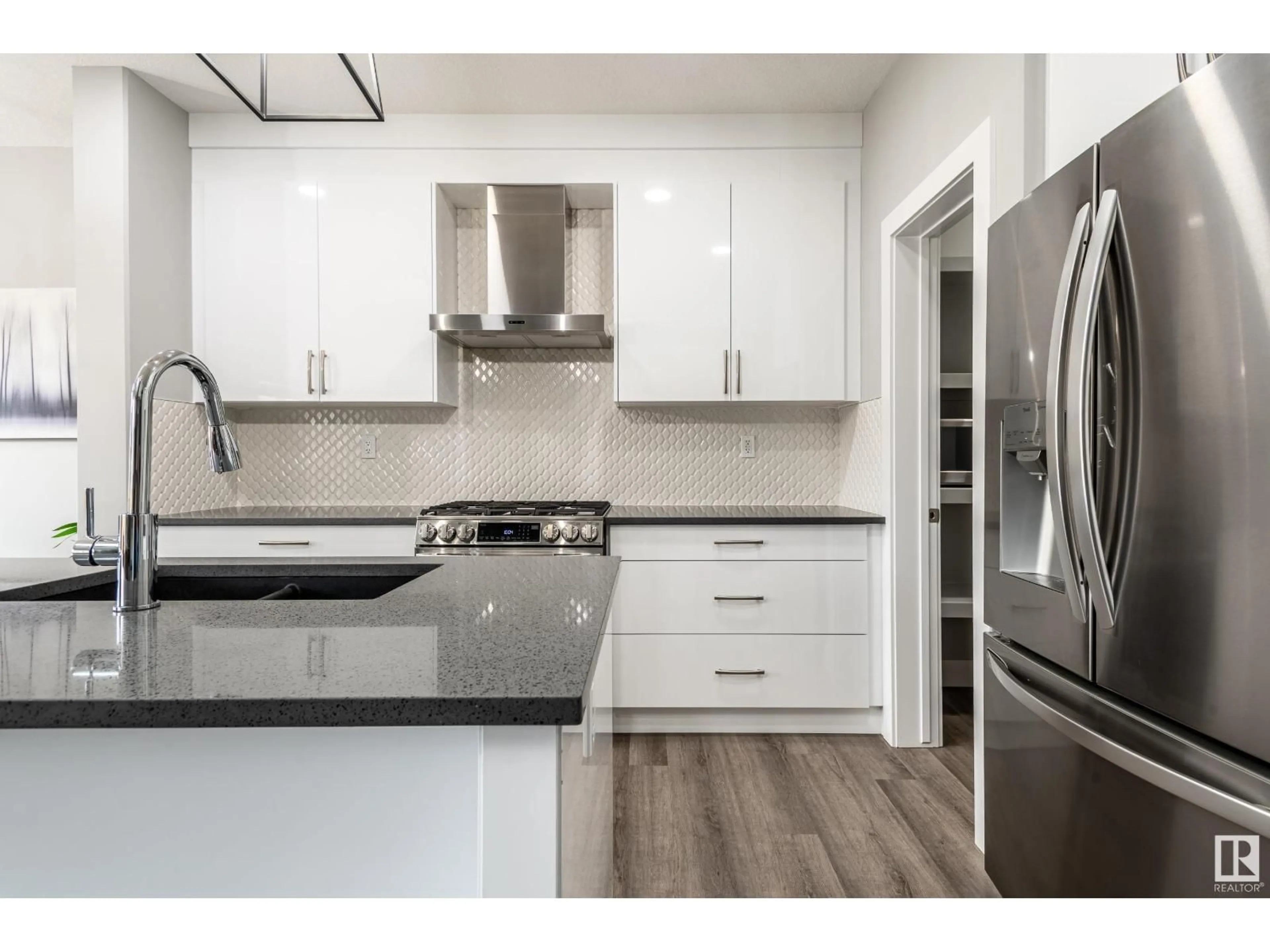 Contemporary kitchen, ceramic/tile floor for 847 NORTHERN HARRIER LN, Edmonton Alberta T5S0H5