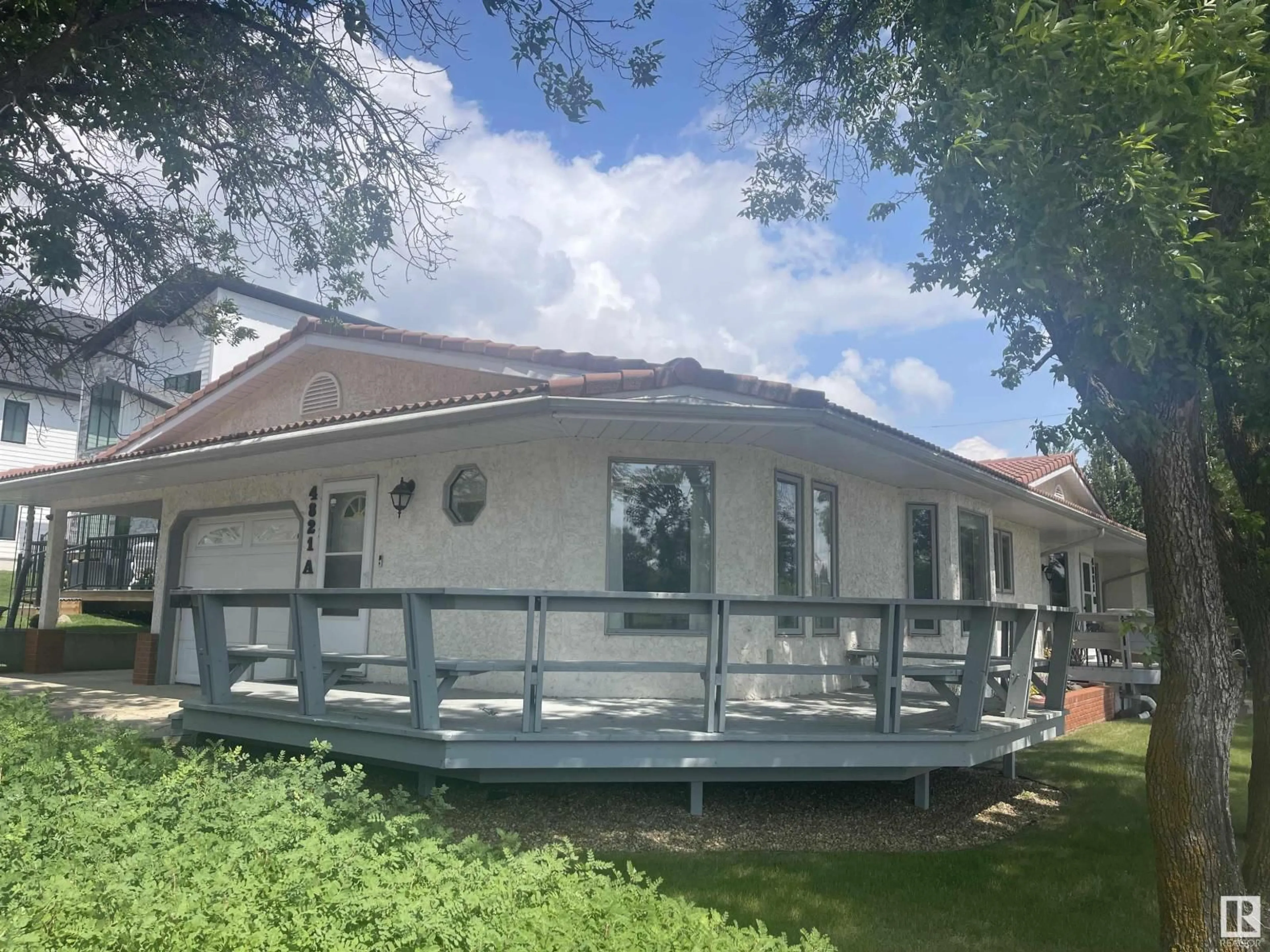 Unknown for A - 4821 54 STREET, Camrose Alberta T4V2A3