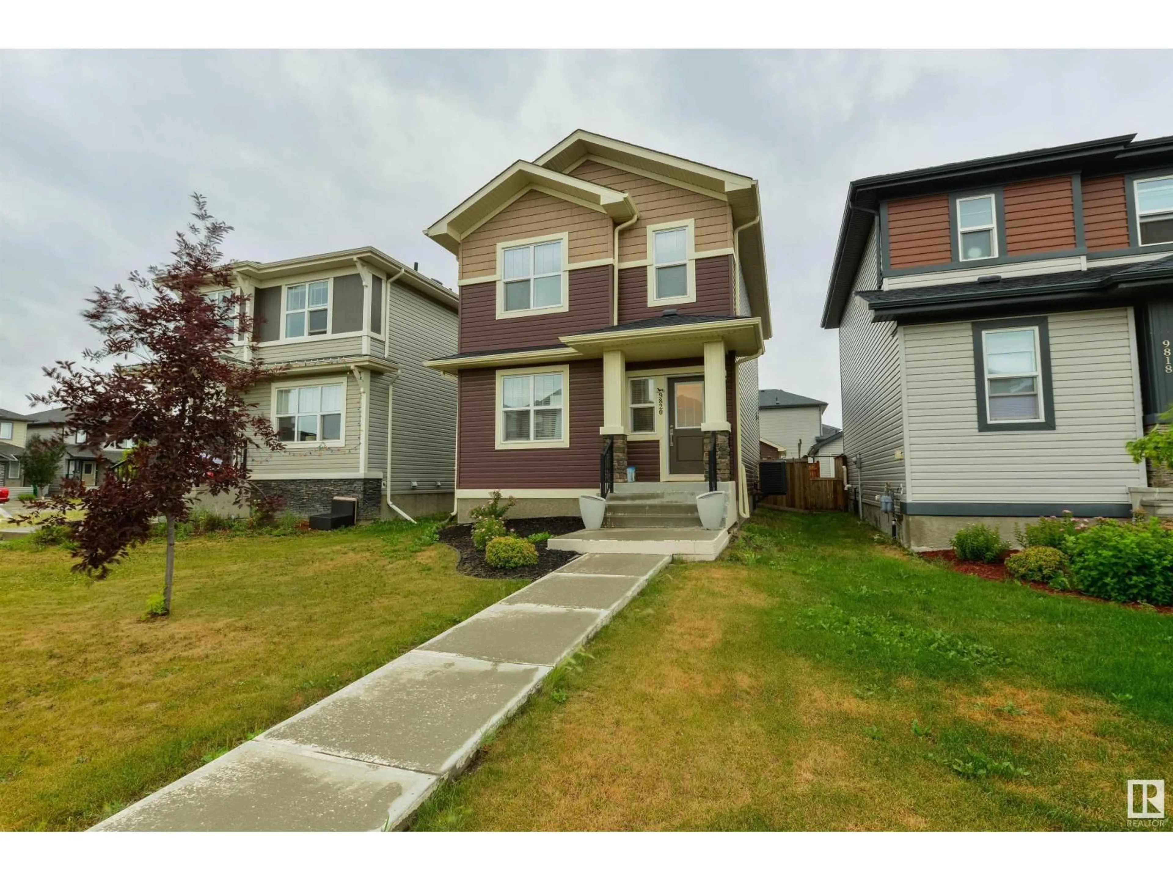 Unknown for 9820 106 AV, Morinville Alberta T8R2P1