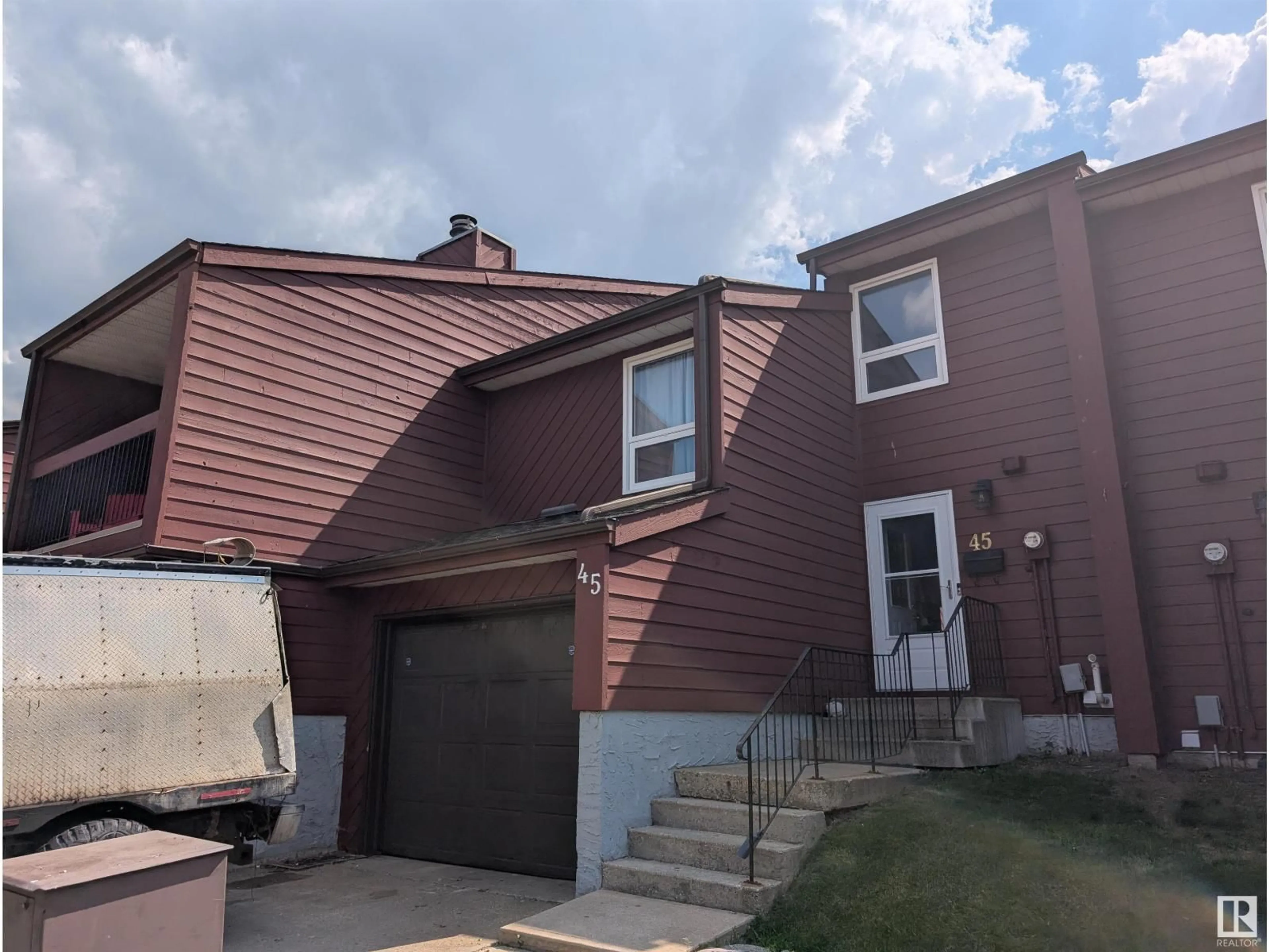 Home with vinyl exterior material, street for 45 LORELEI CL, Edmonton Alberta T5X2E7