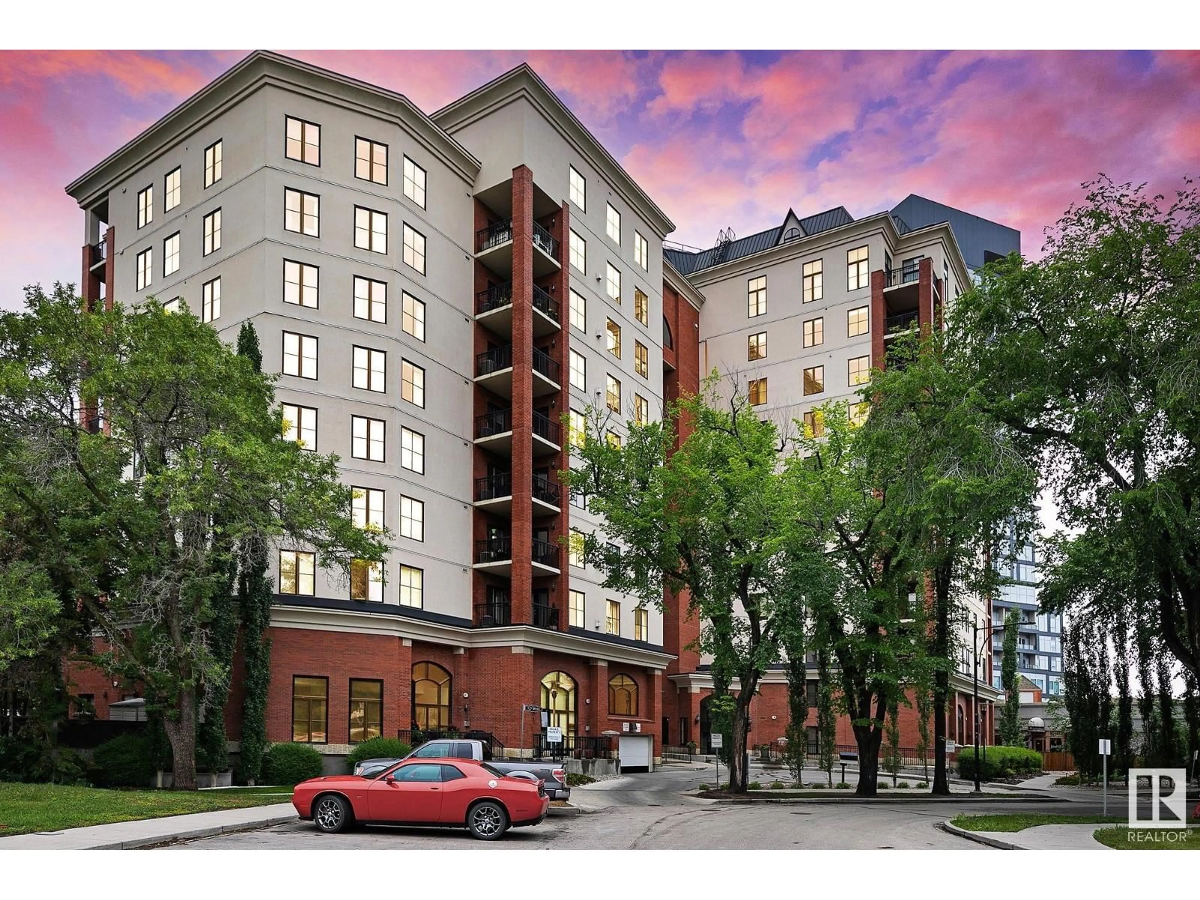 Unknown for 903 - 10108 125 ST, Edmonton Alberta T5N4B6
