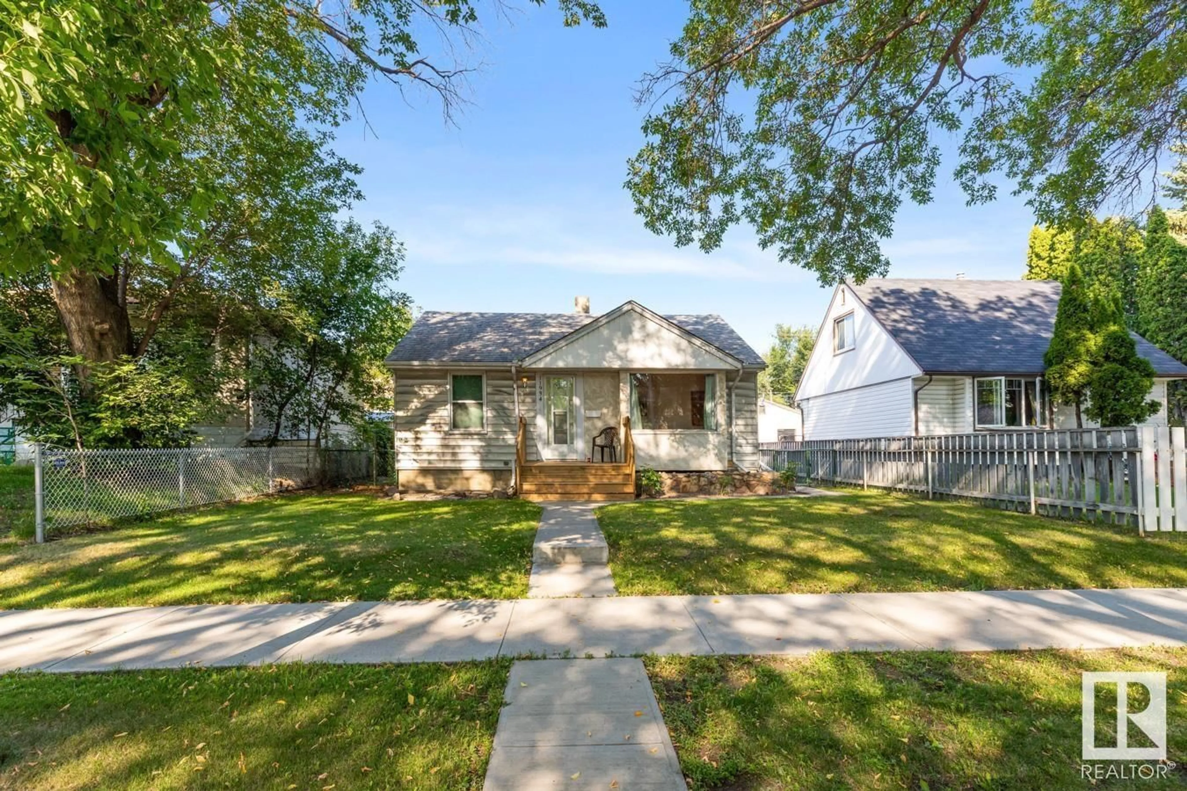 Unknown for NW - 11934 58 ST, Edmonton Alberta T5W3W9