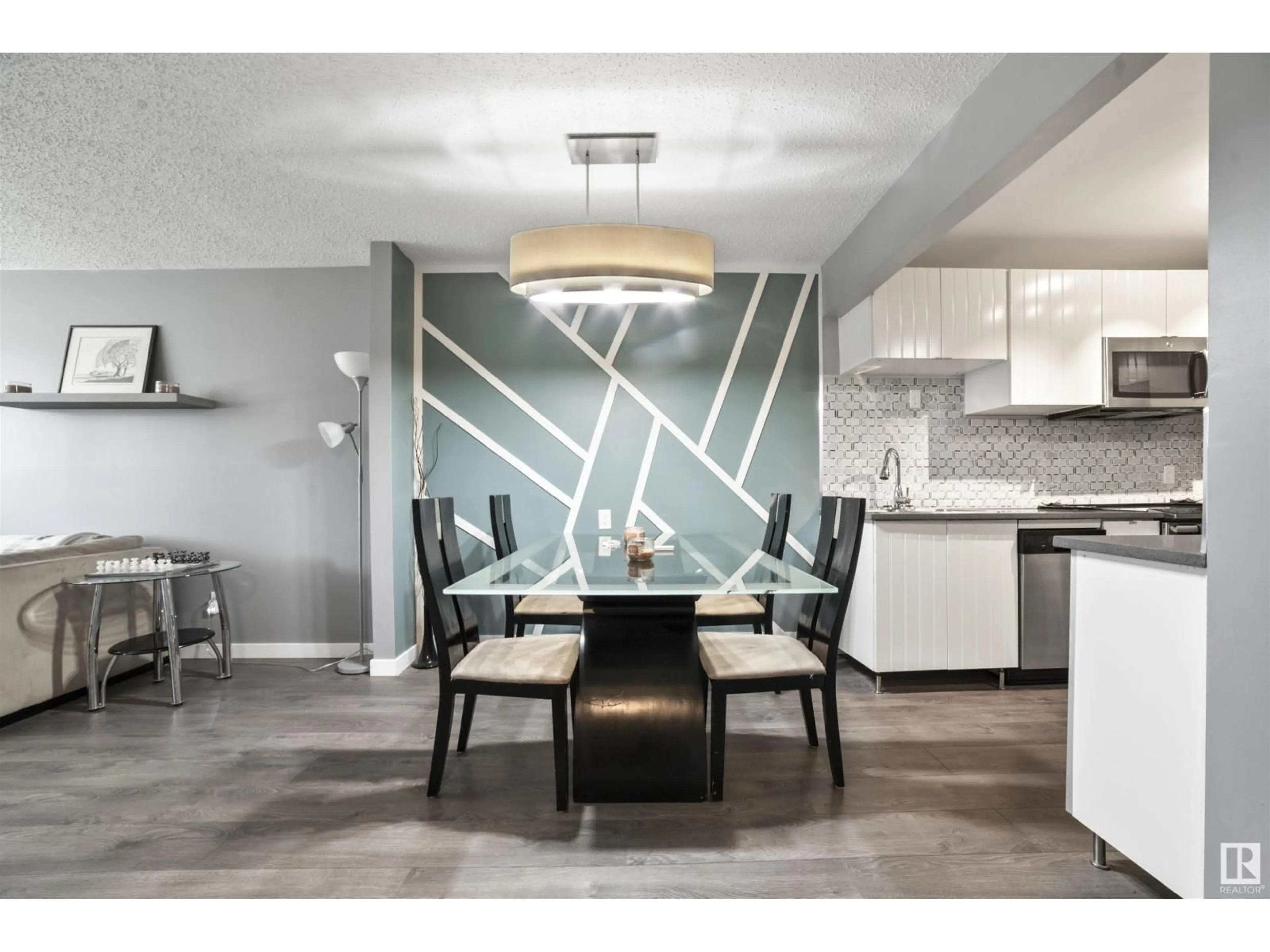 Dining room, ceramic/tile floor for #106 - 14908 26 ST, Edmonton Alberta T5Y2G4