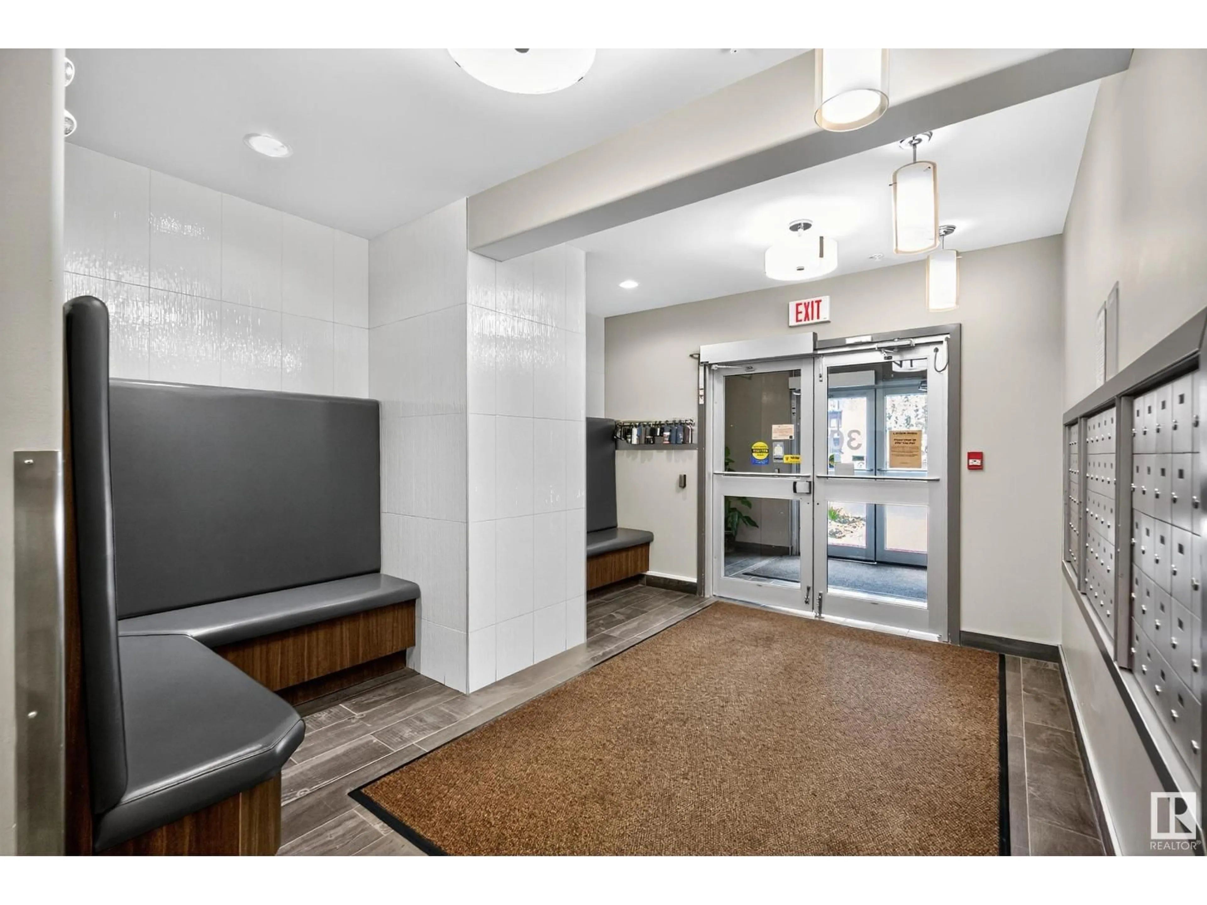 Indoor foyer for 308 - 332 AMBLESIDE LINK LI, Edmonton Alberta T6W0V3