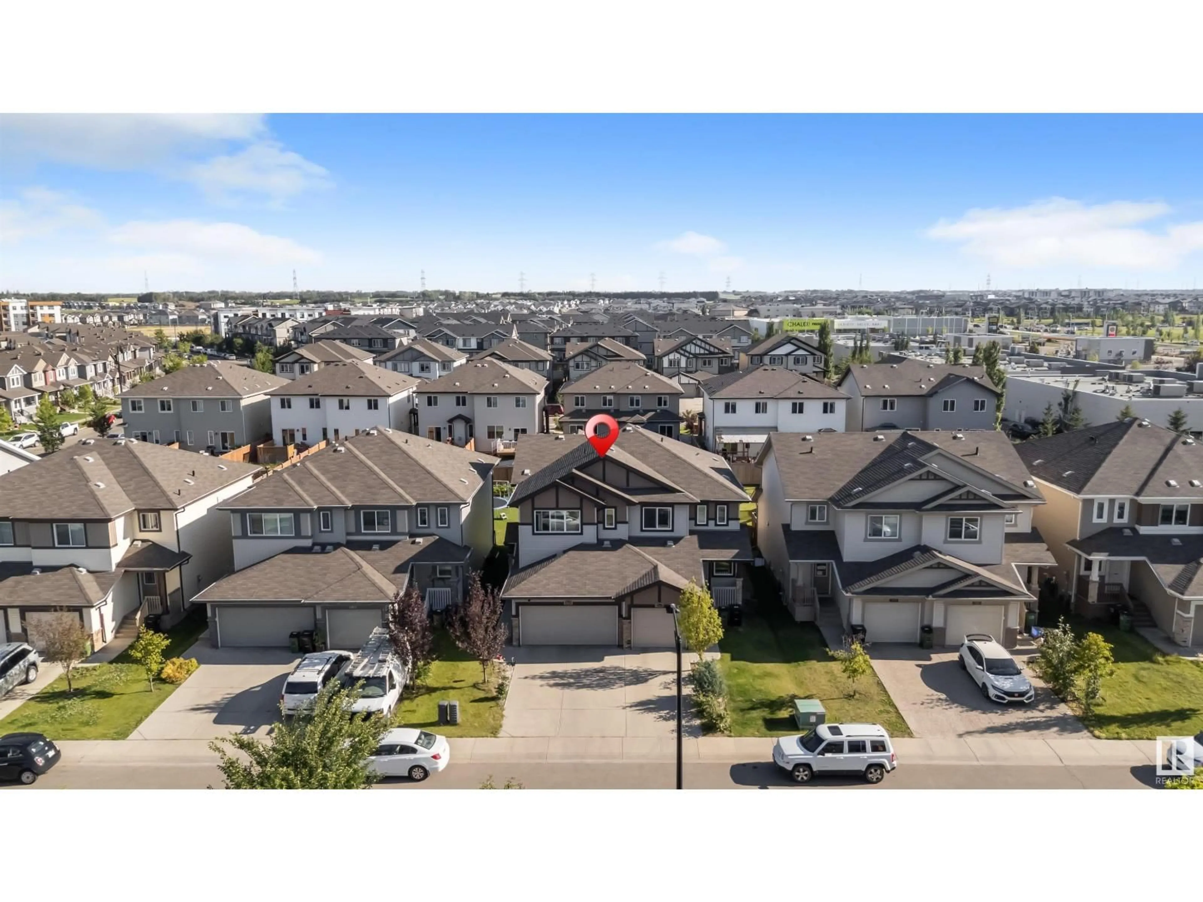 A pic from outside/outdoor area/front of a property/back of a property/a pic from drone, mountain view for 1415 26 AV, Edmonton Alberta T6T0W1