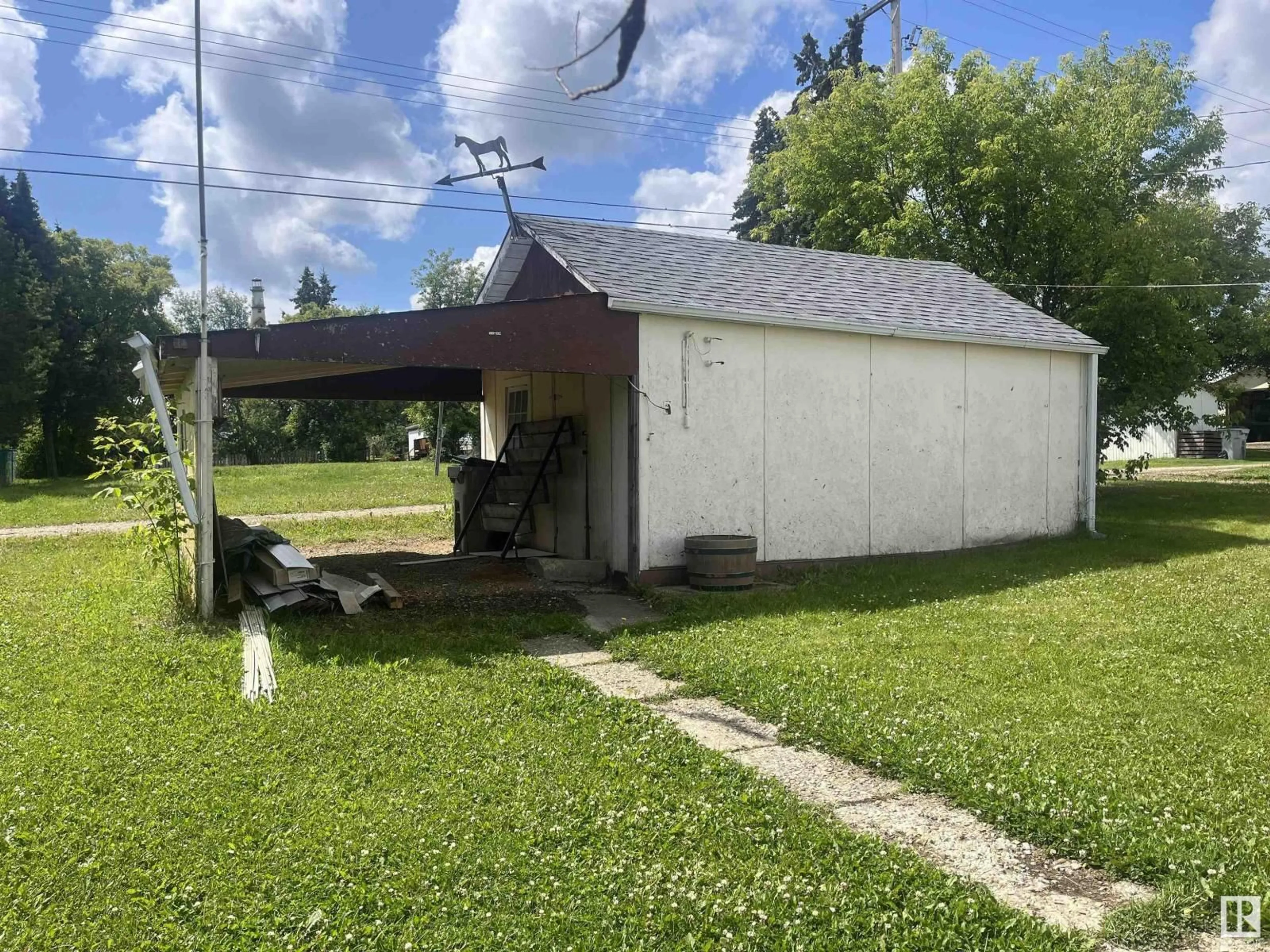 Shed for 4811 48 AVE, Evansburg Alberta T0E0T0