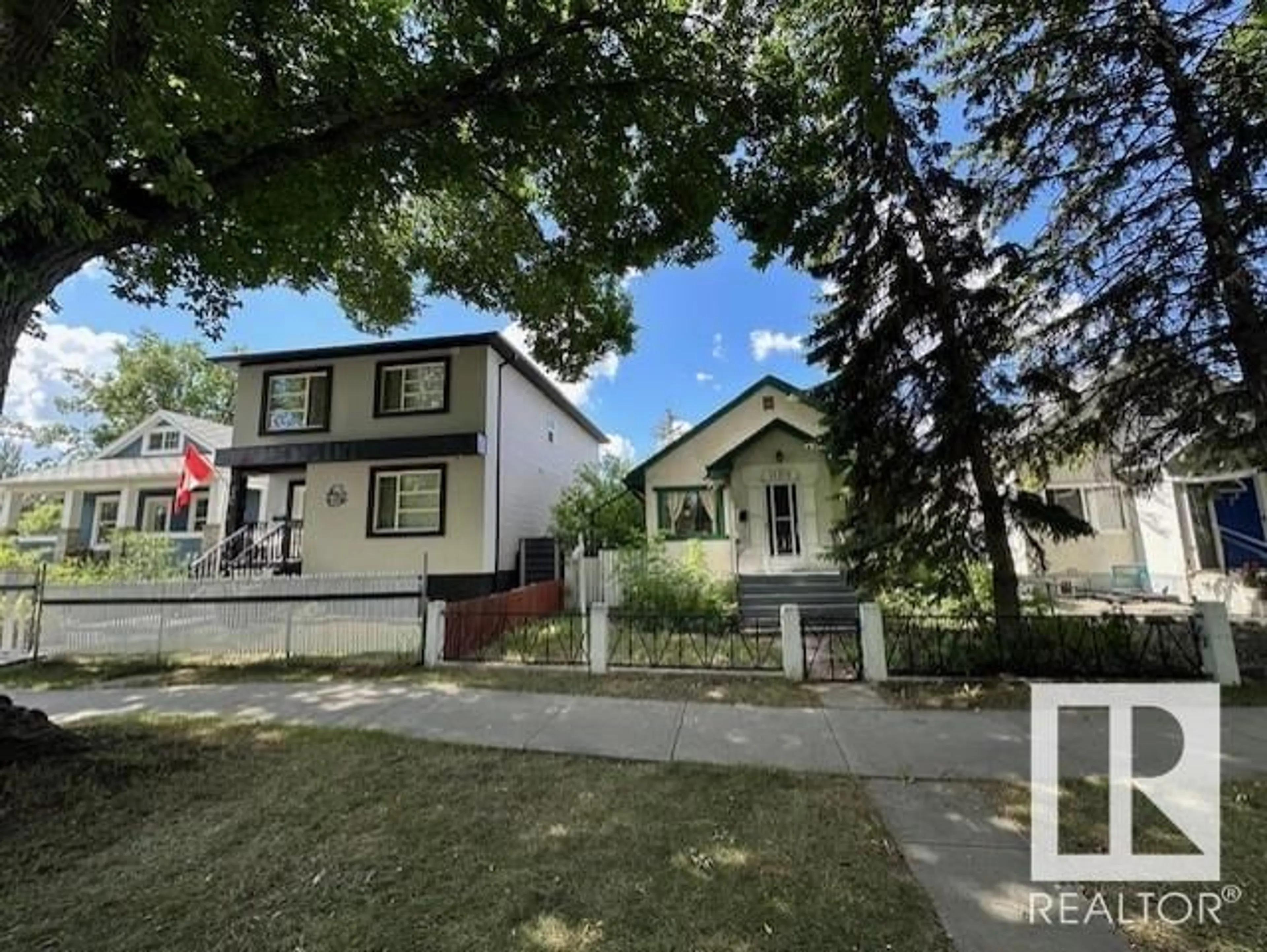 A pic from outside/outdoor area/front of a property/back of a property/a pic from drone, street for NW - 11310 85 ST, Edmonton Alberta T5B3C8