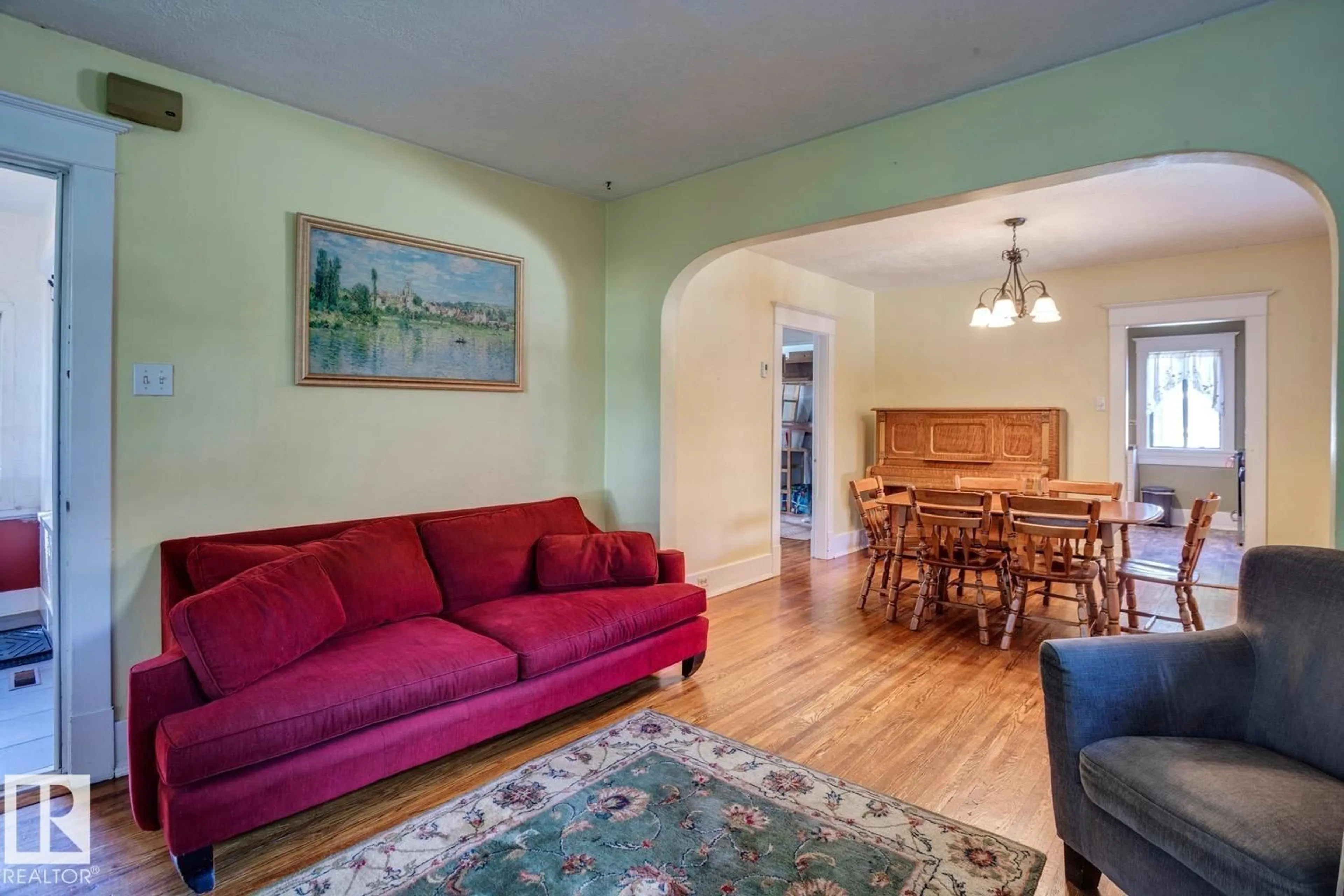 Living room with furniture, unknown for NW - 11312 66 ST, Edmonton Alberta T5B1H6