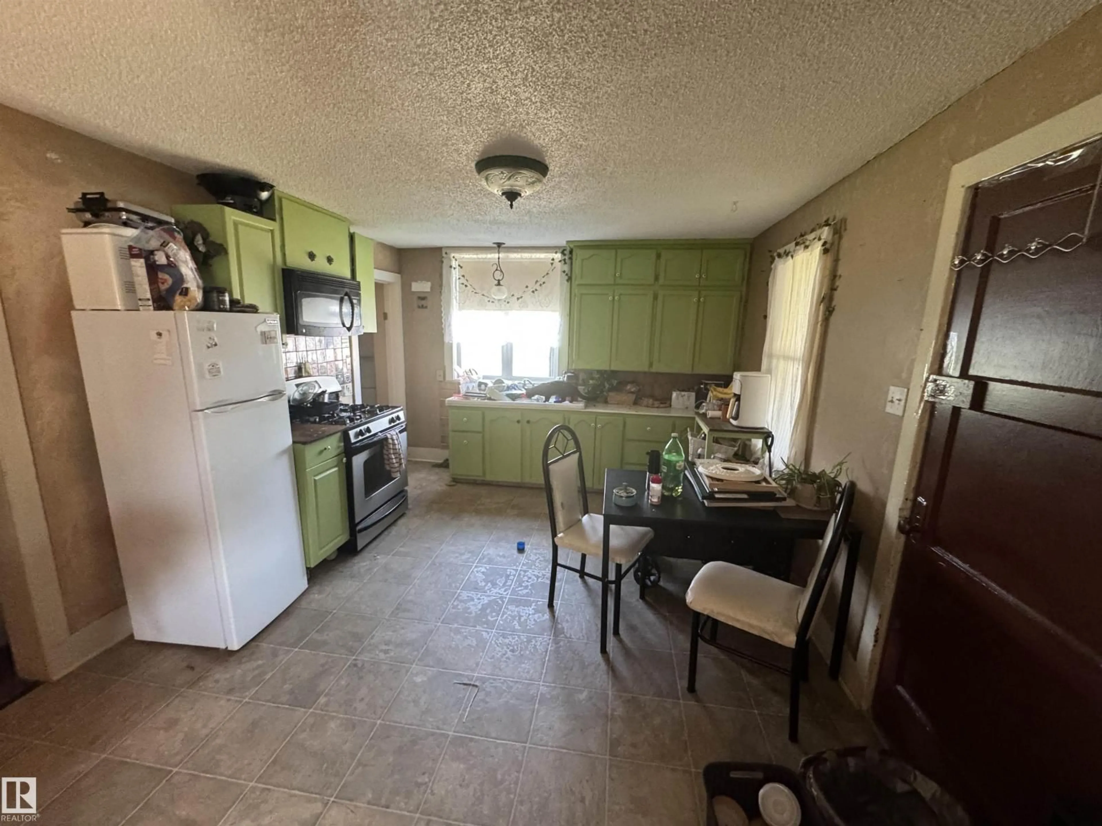 Unknown for 57527A 41 HI, Rural St. Paul County Alberta T0A0B9
