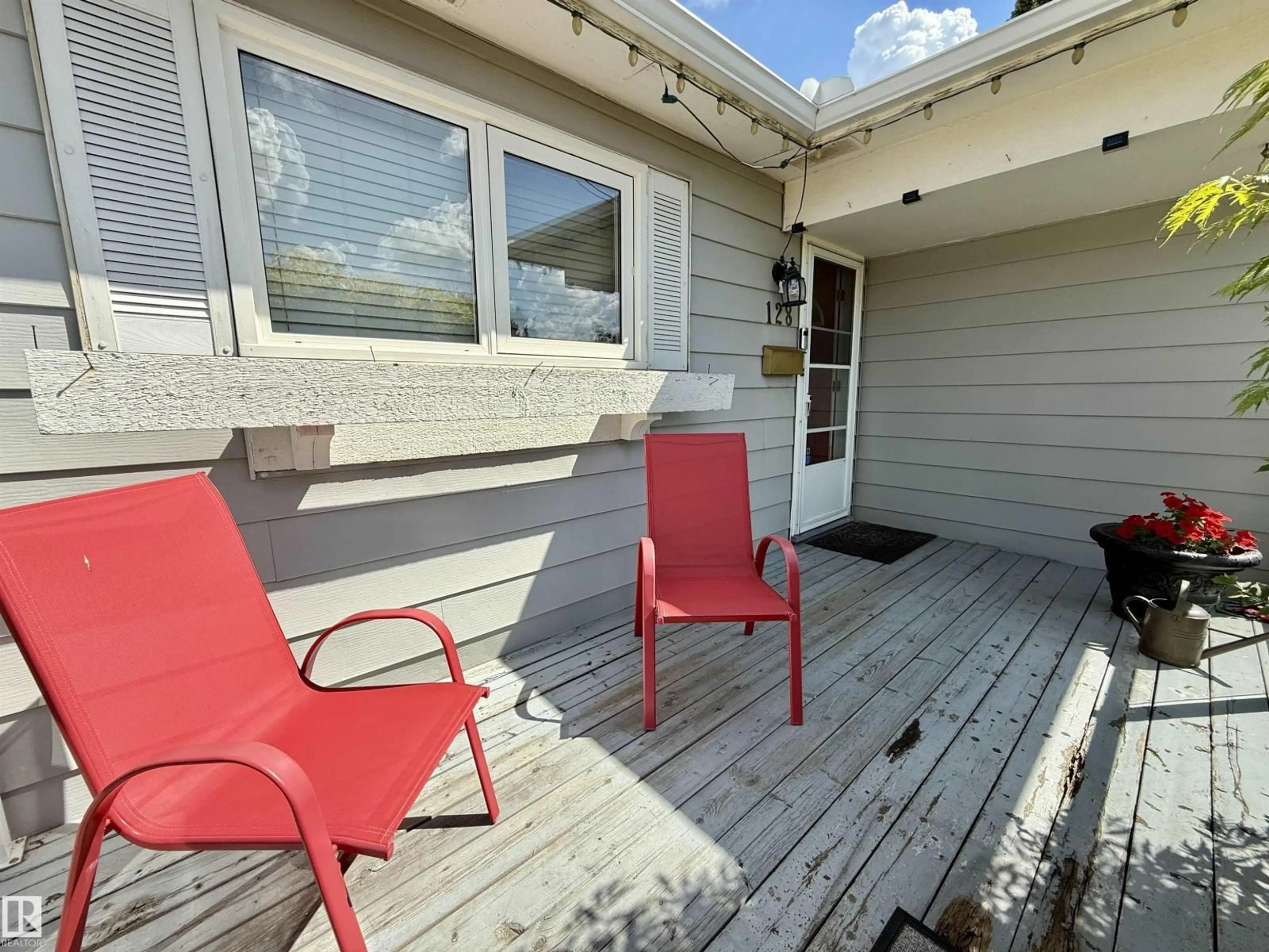 Patio, unknown for 128 WARWICK RD, Edmonton Alberta T5Y4P8