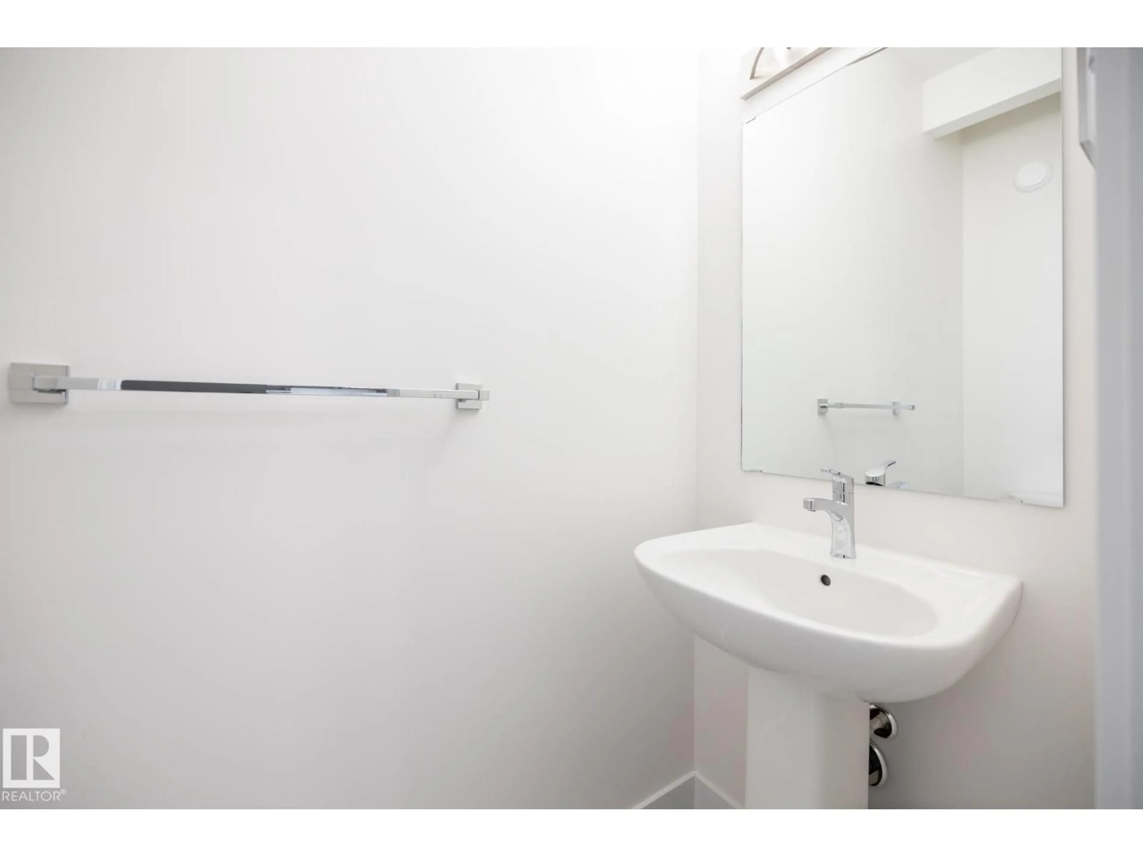 Standard bathroom, unknown for #25 - 7110 KESWICK CM, Edmonton Alberta T6W5P7