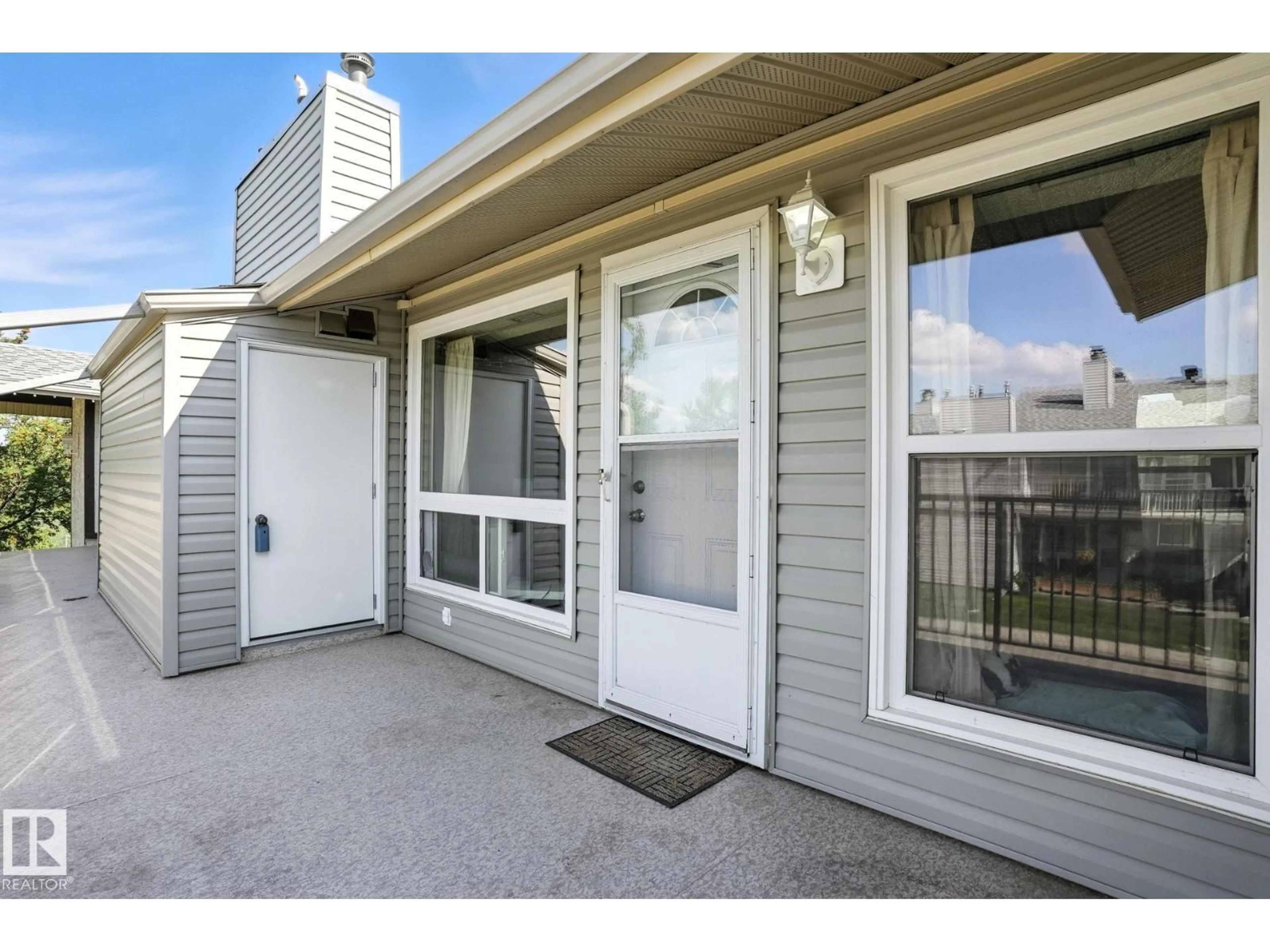 Unknown for NW - 9335 172 ST, Edmonton Alberta T5T3C3