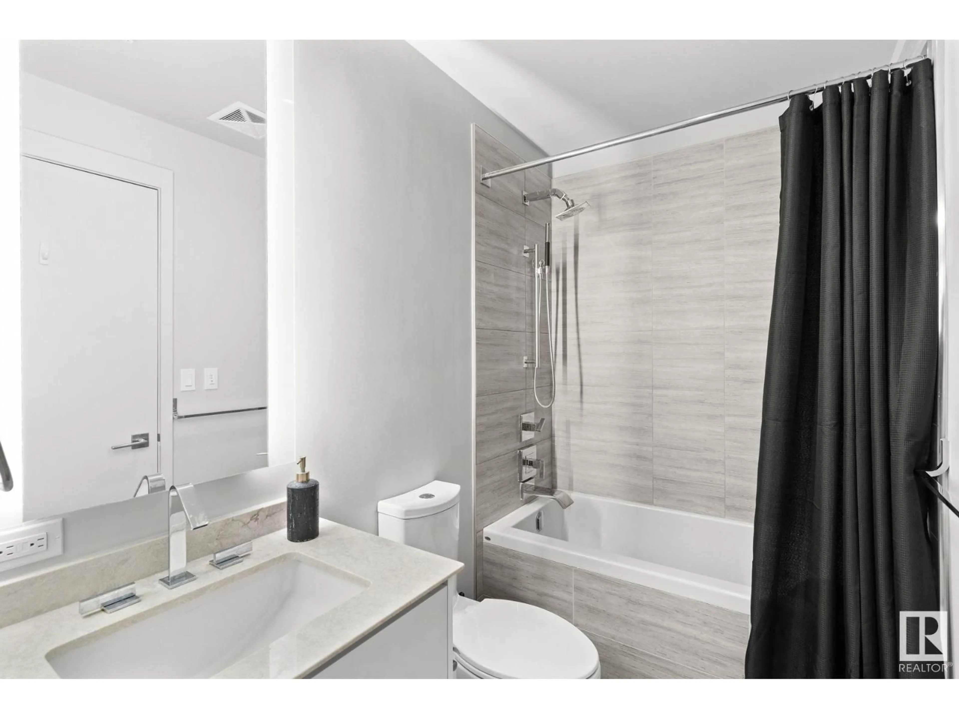 Standard bathroom, ceramic/tile floor for 10360 - 2505 102 ST, Edmonton Alberta T5J0K6