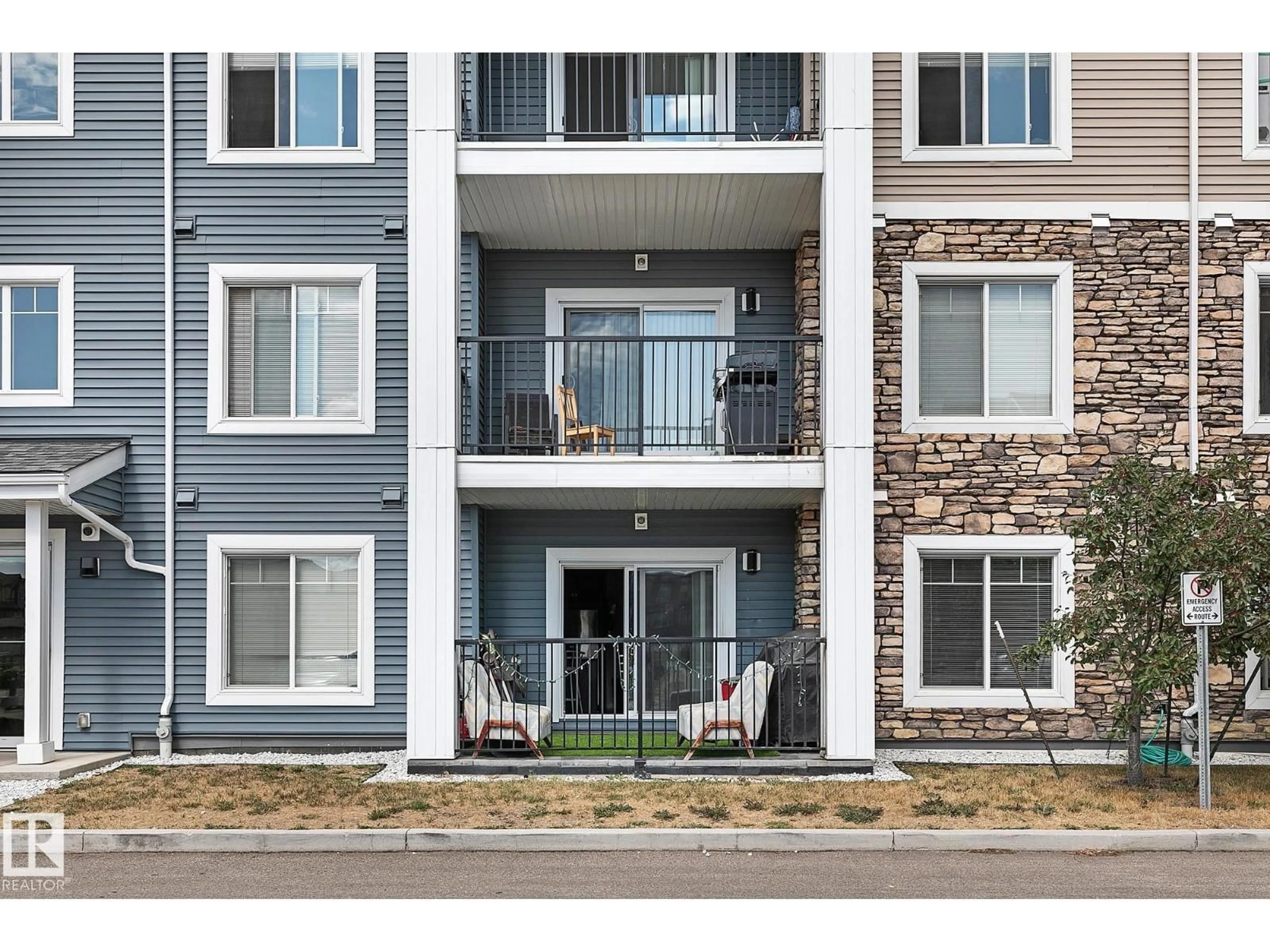 Unknown for #104 - 4008 SAVARYN DR, Edmonton Alberta T6X2E5