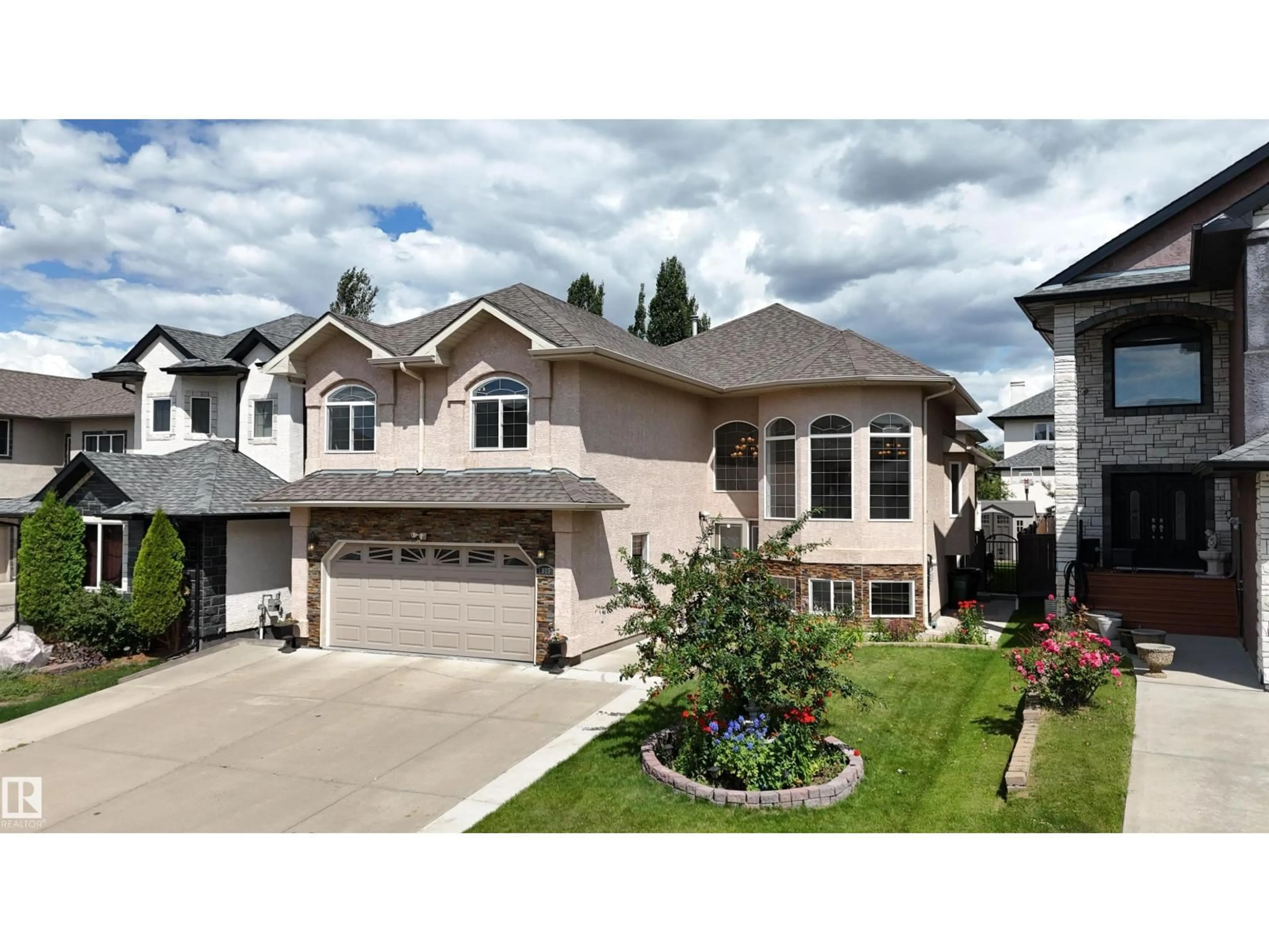 Home with vinyl exterior material, street for 1515 69 ST, Edmonton Alberta T6X1L4
