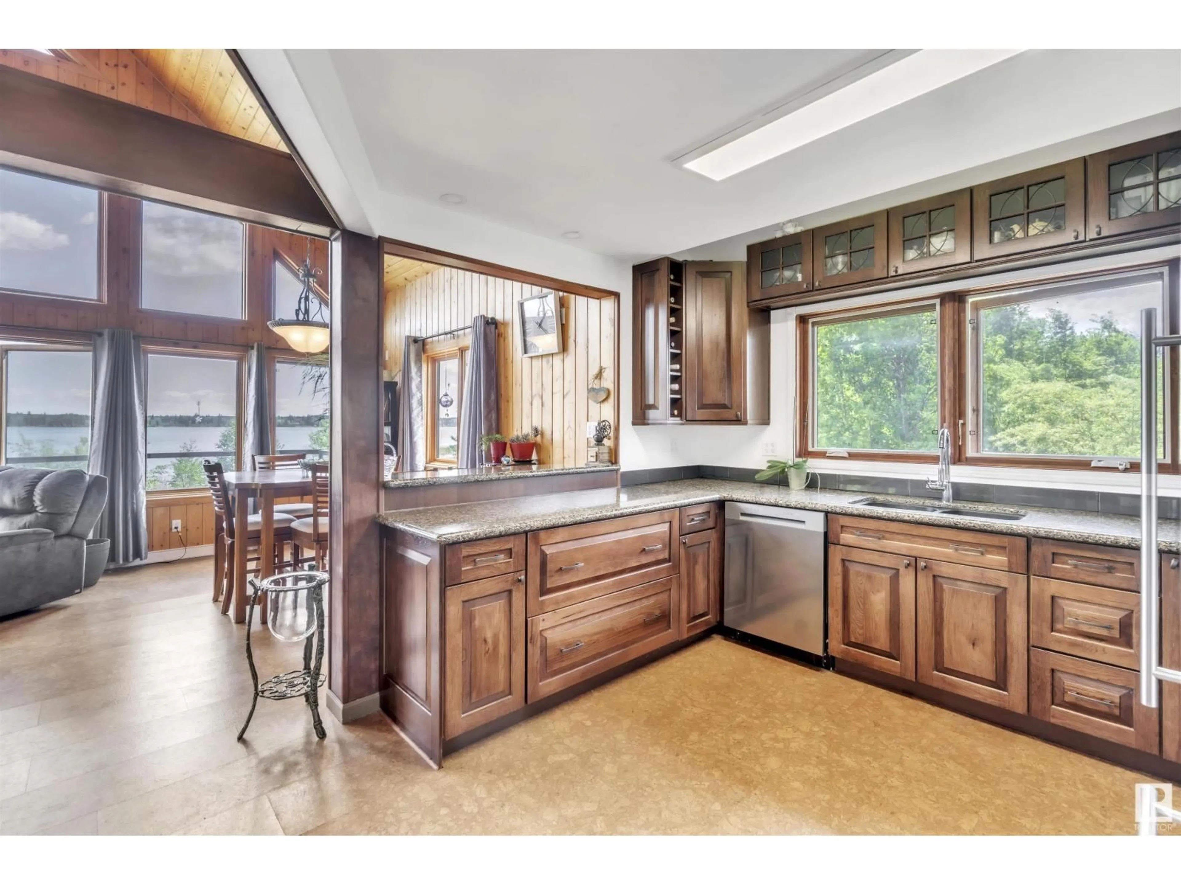 Open concept kitchen, ceramic/tile floor for 43123 TWP RD 642 A, Rural Bonnyville M.D. Alberta T9M1P3