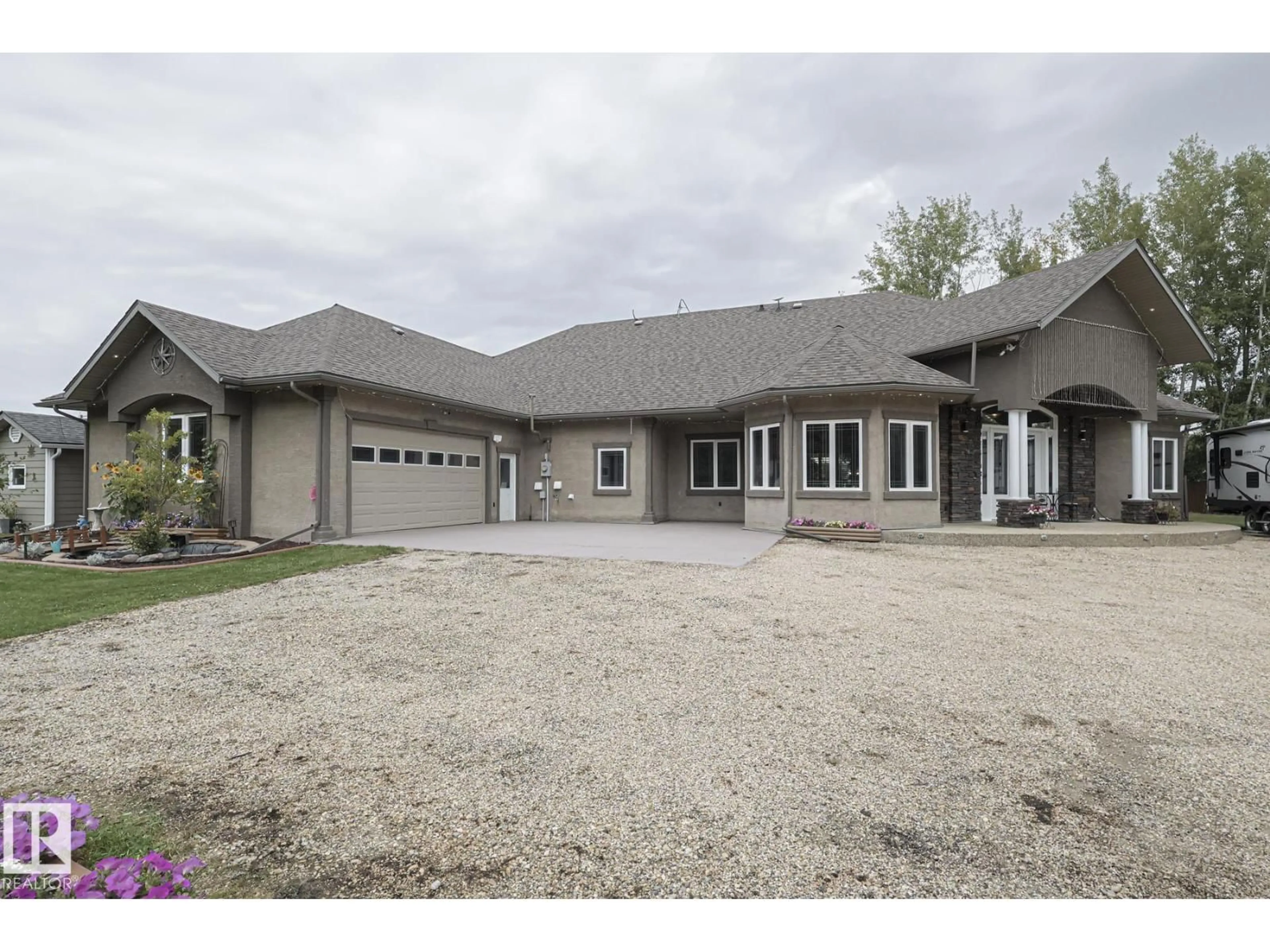 Unknown for 4 THIRD AV, Entwistle Alberta T0E0T0