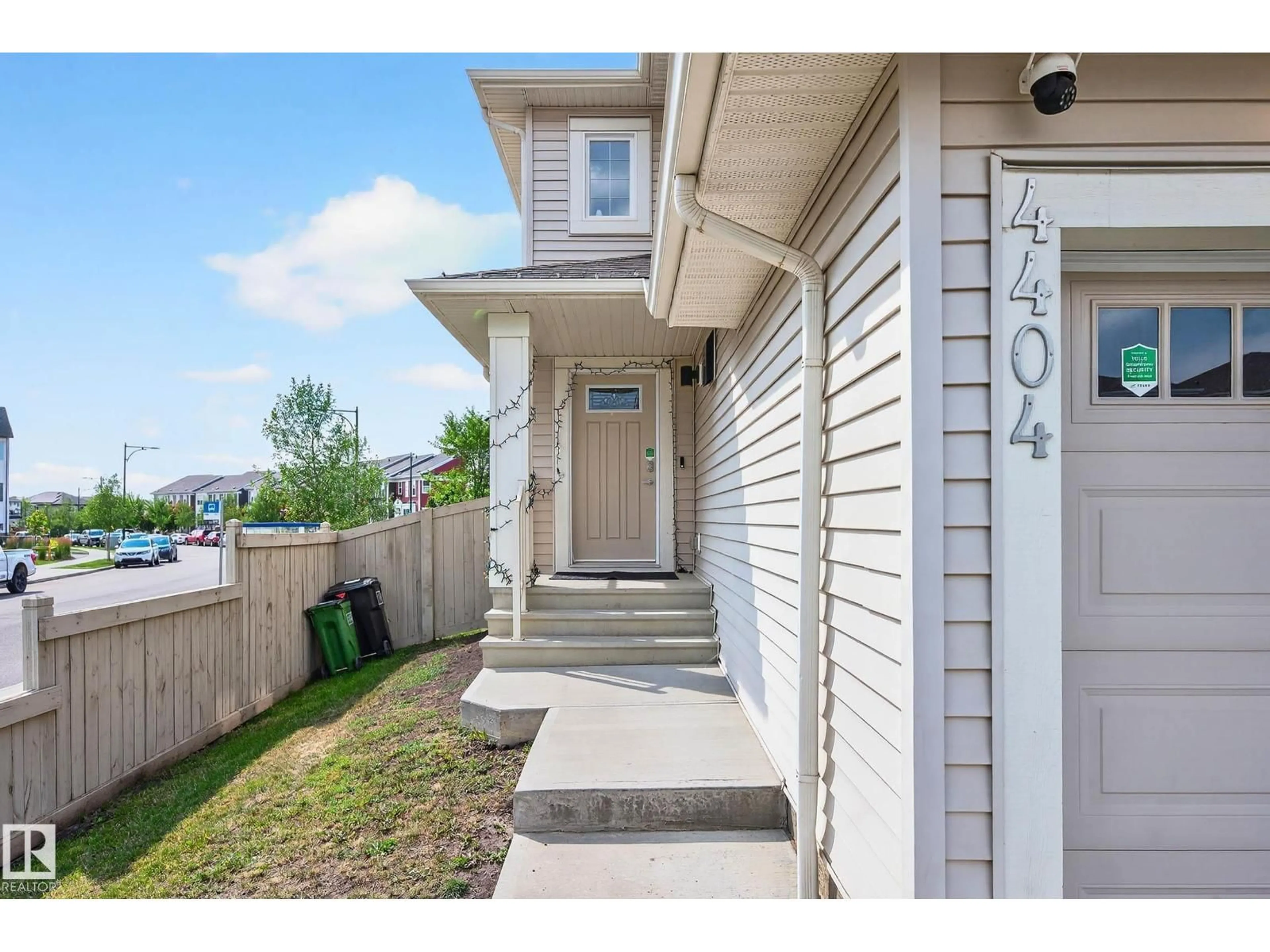 Home with vinyl exterior material, street for 4404 6 ST, Edmonton Alberta T6T0Z8