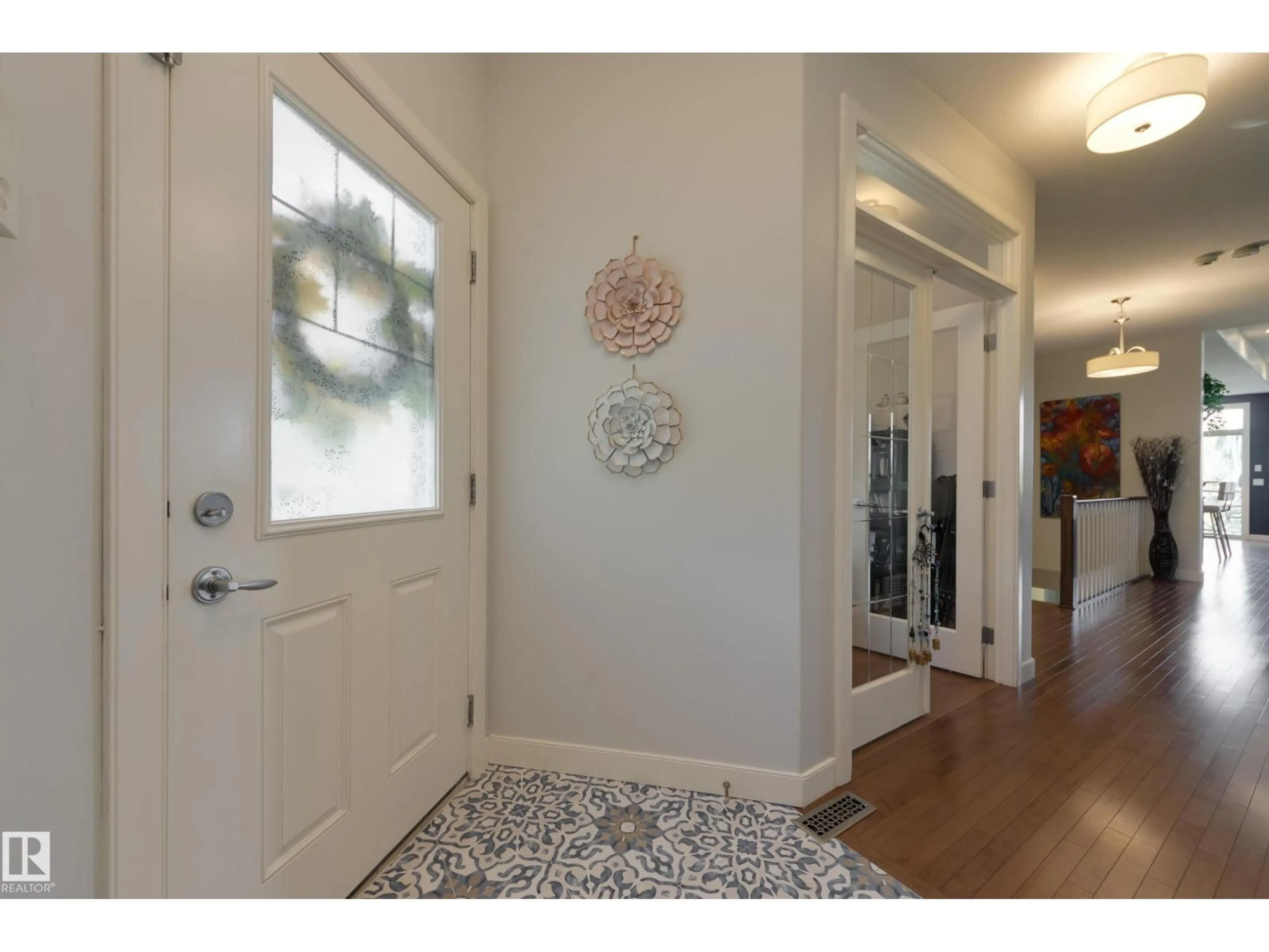 Indoor entryway for #41 - 841 156 STREET NW, Edmonton Alberta T6R0B3