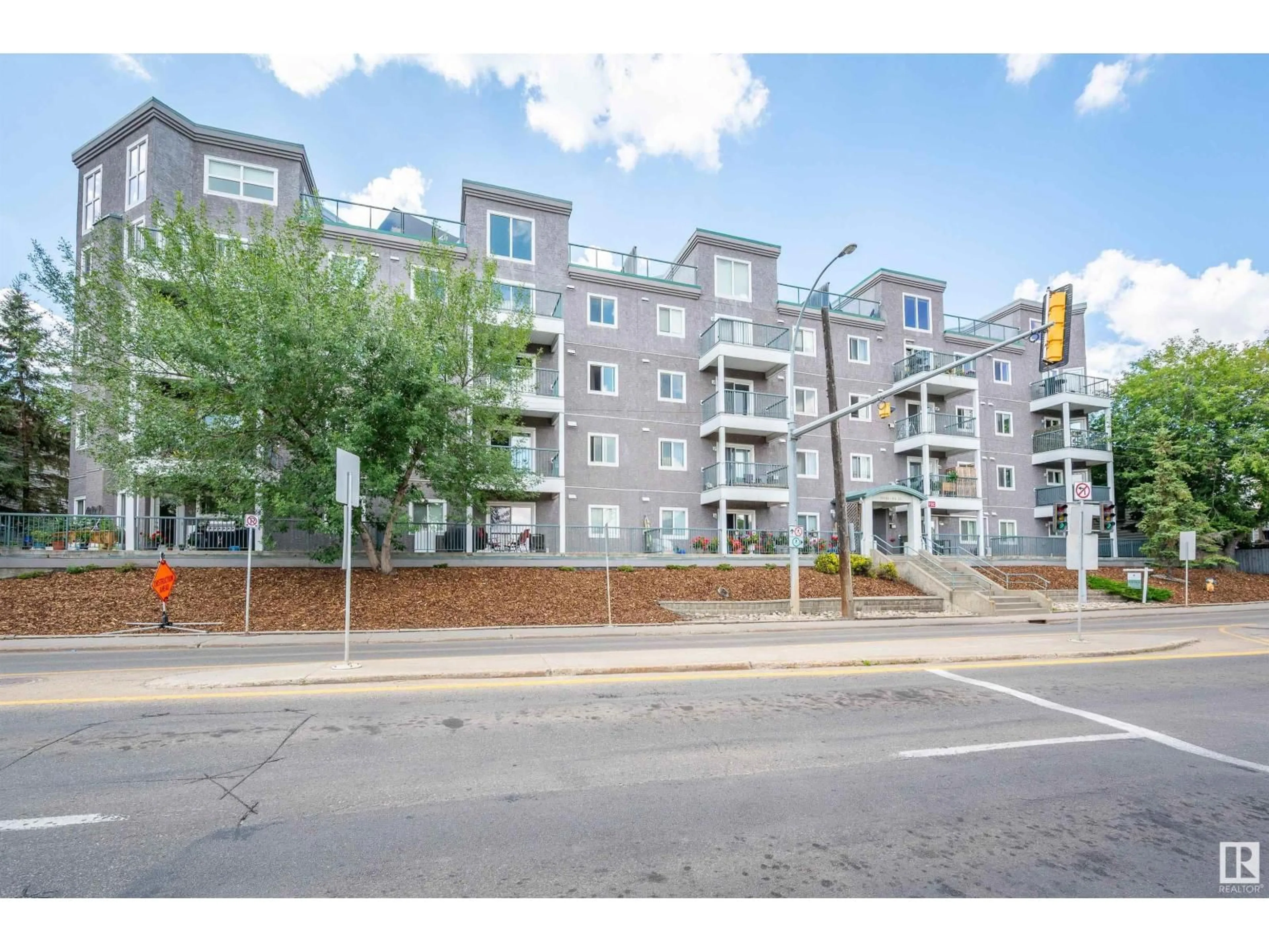 Unknown for #308 - 10118 95 ST, Edmonton Alberta T5H4R6