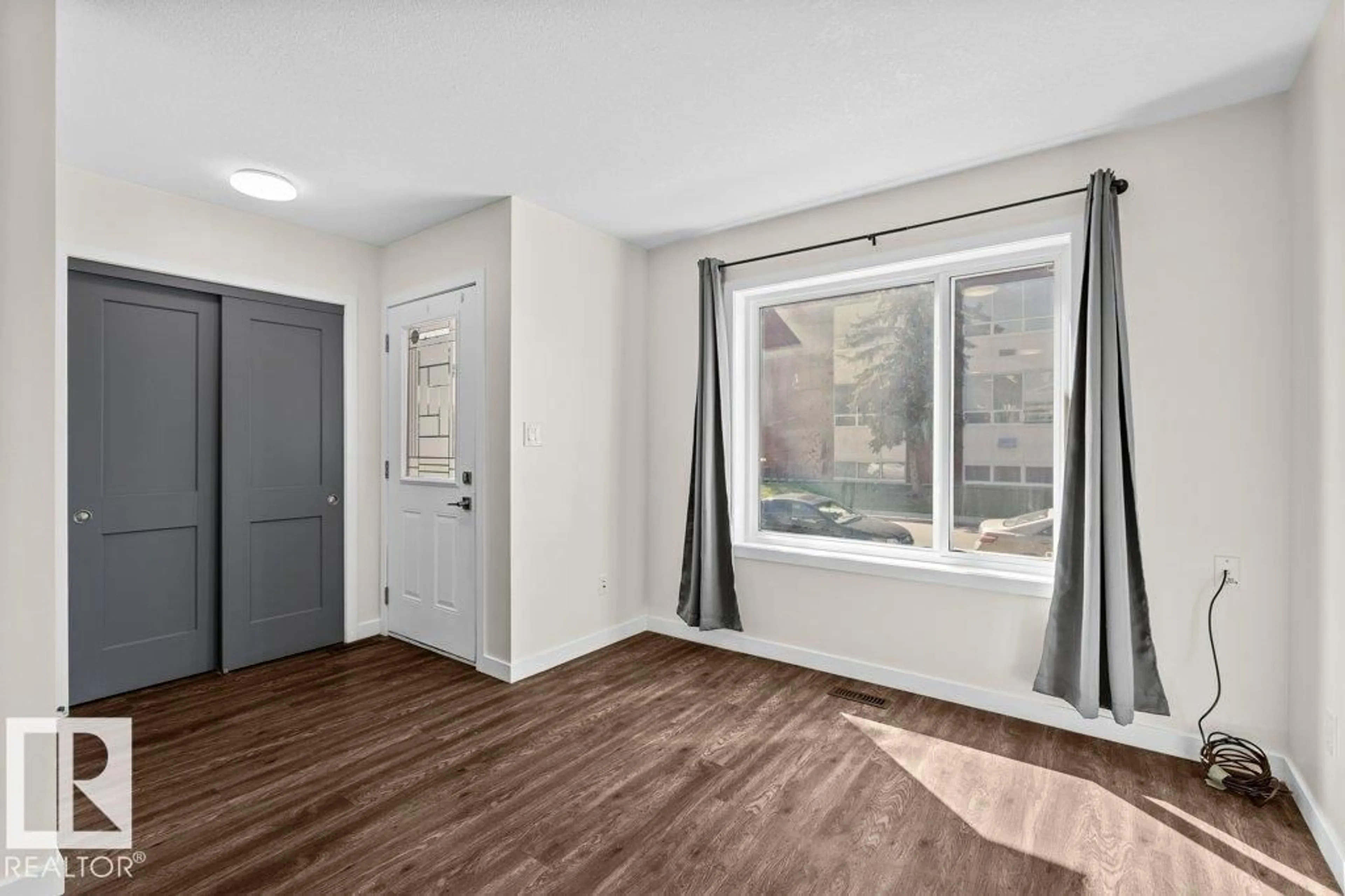 A pic of a room for 13108 112 AV, Edmonton Alberta T5M2R6