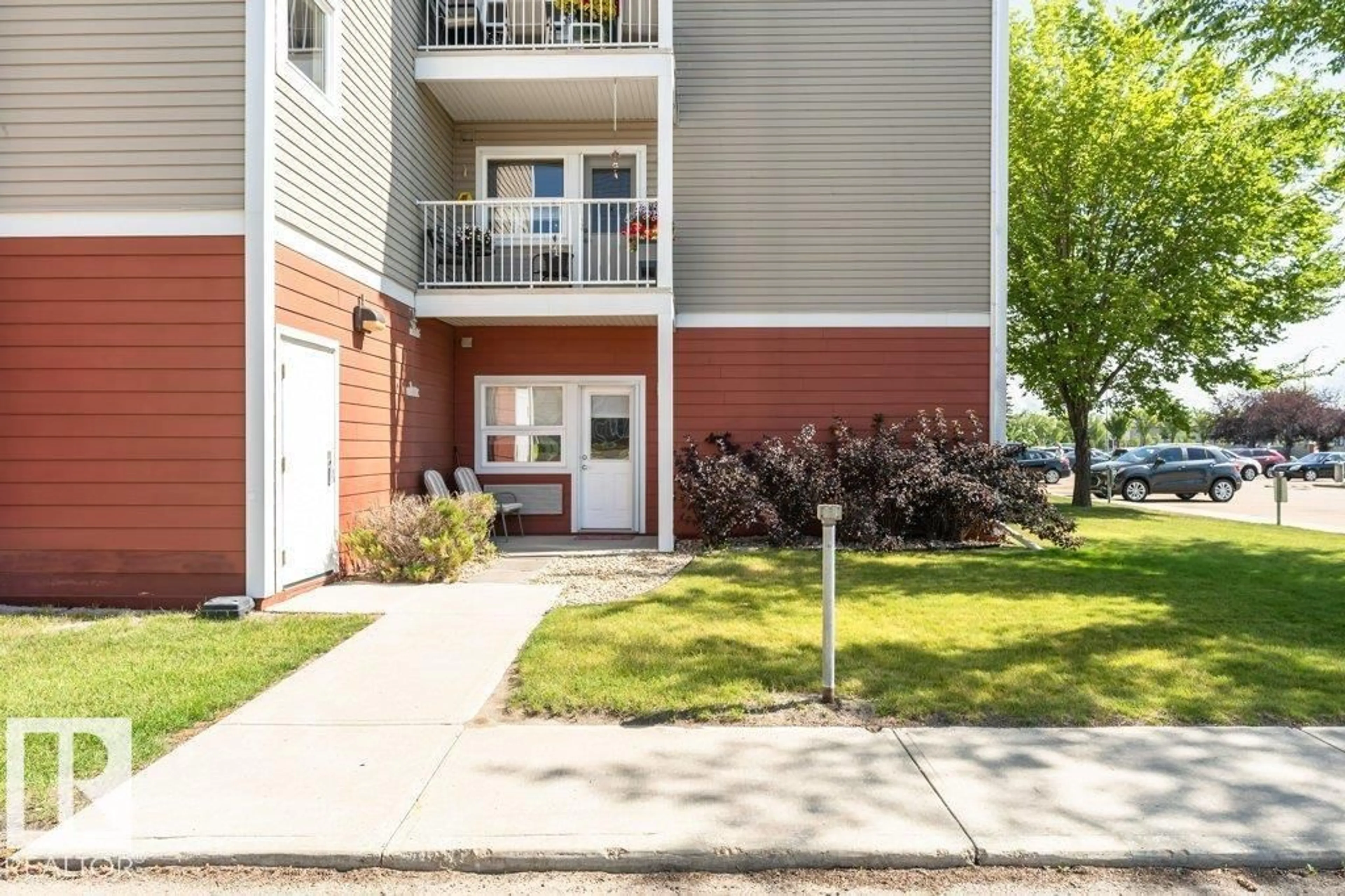 Patio, street for 133 - 8802 SOUTHFORT DR, Fort Saskatchewan Alberta T8L4R6