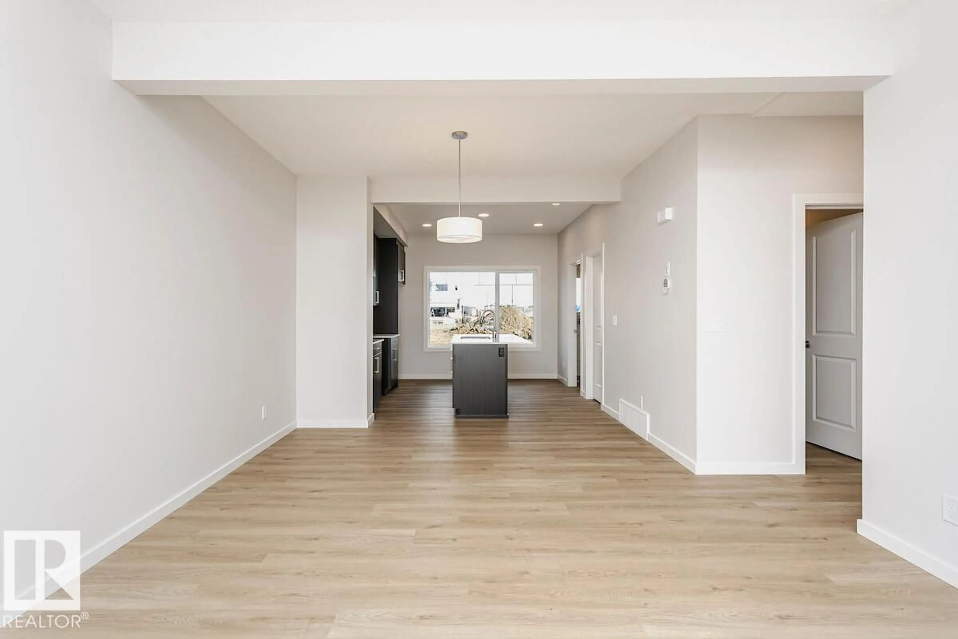 Unknown for 707 CAMBRIAN BV, Sherwood Park Alberta T8H3B7
