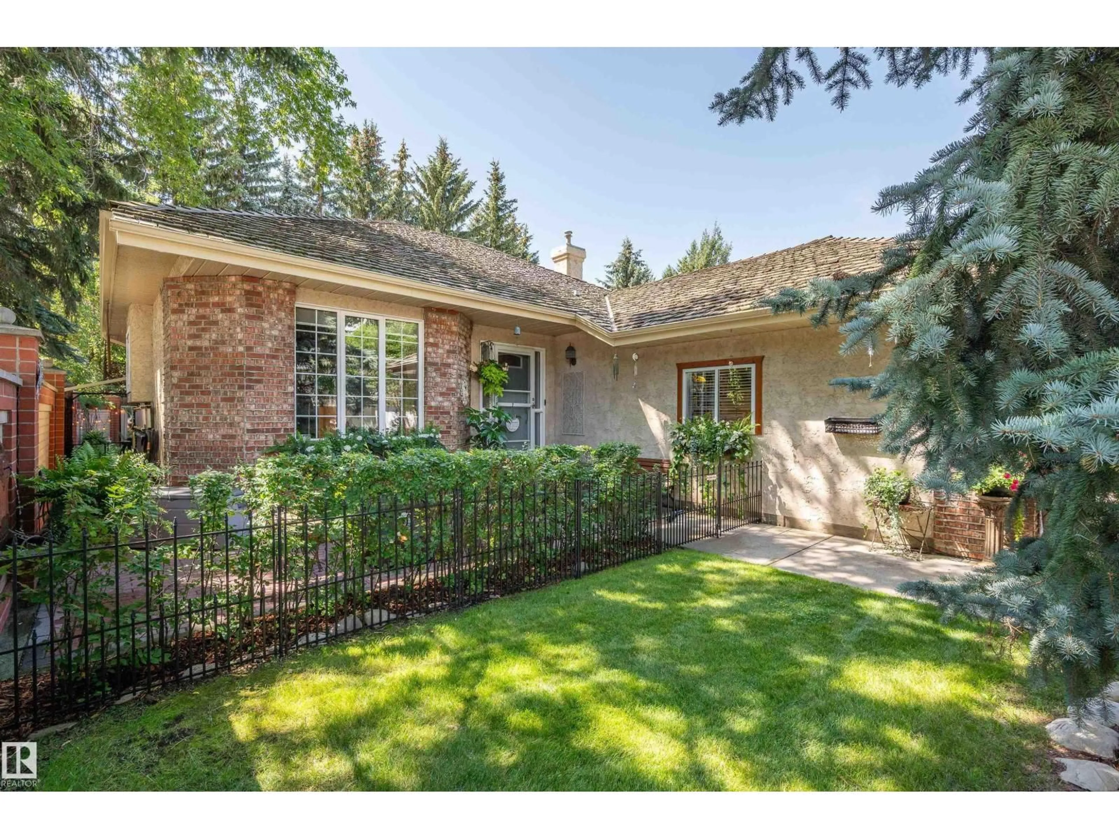 Home with brick exterior material, street for 49 BERRYMORE DR, St. Albert Alberta T8N6B8