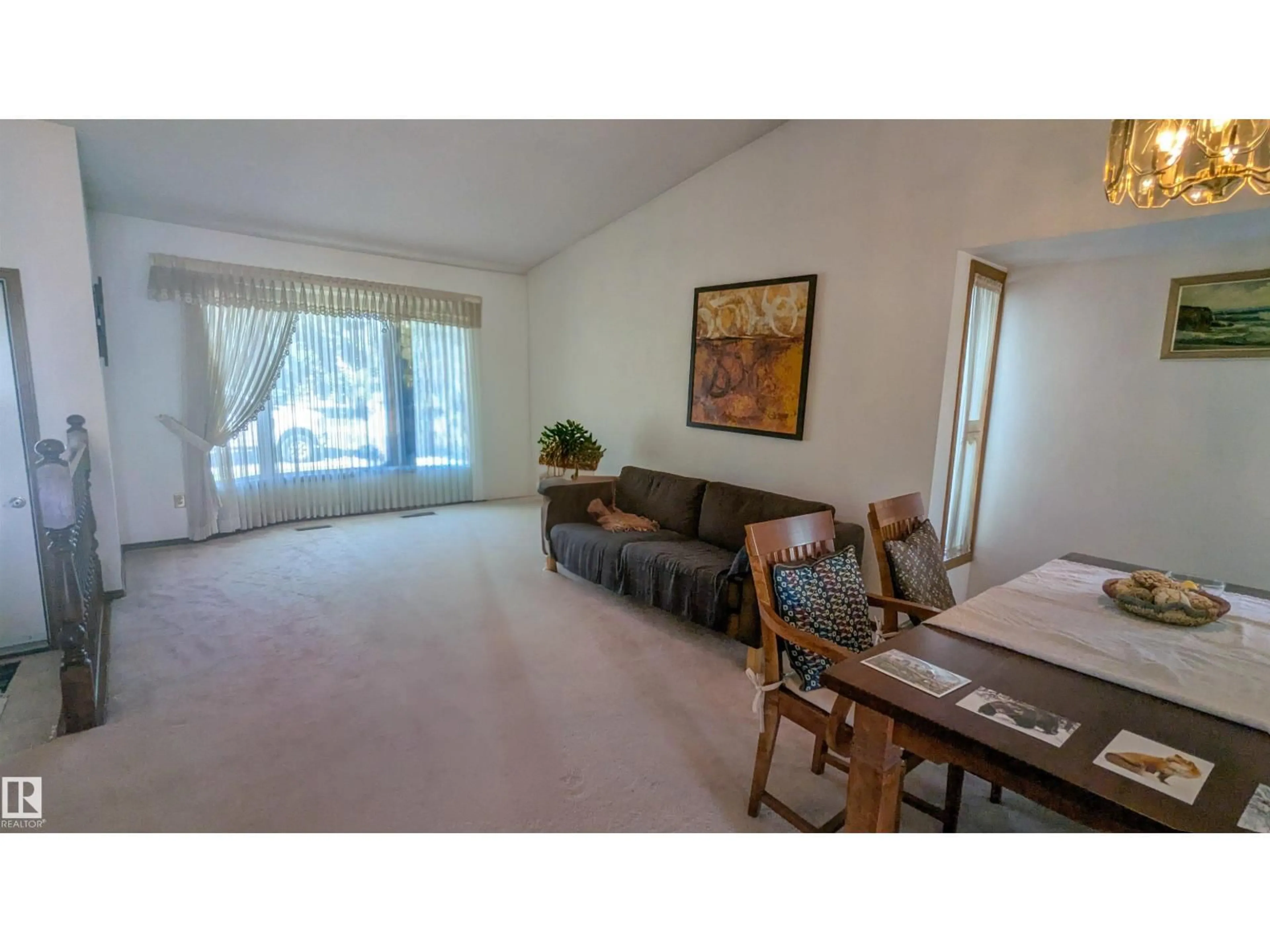 A pic of a room for NW - 7107 152B AV, Edmonton Alberta T5C3P4
