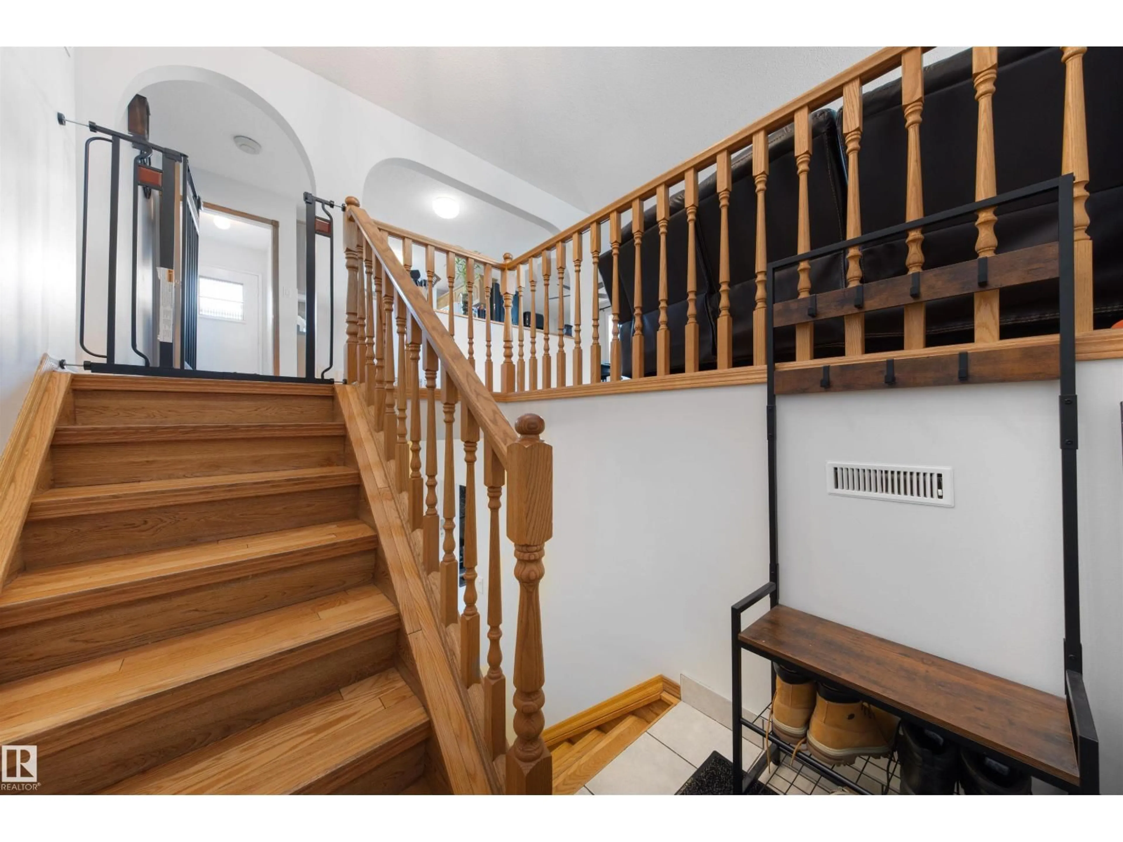 Unknown for 11415 148 AV, Edmonton Alberta T5X1B3