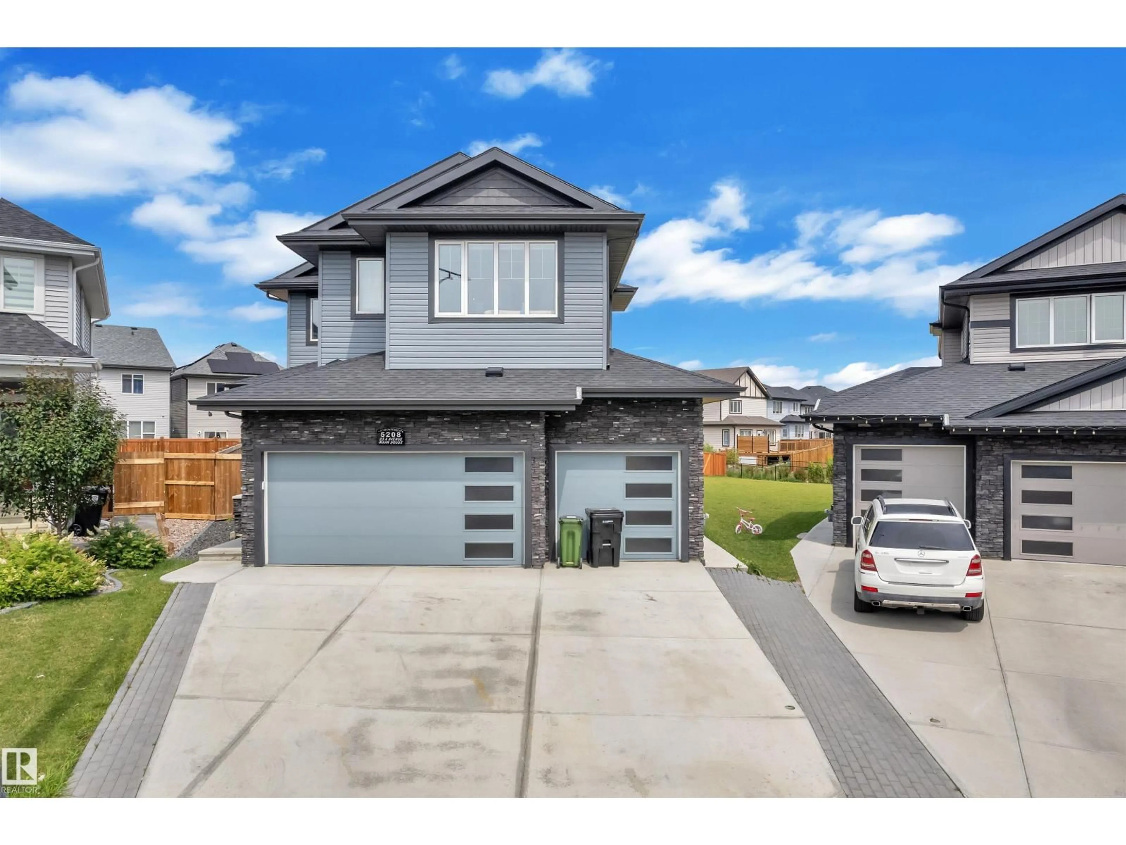 Unknown for SW - 5208 23A AVE, Edmonton Alberta T6X2X3