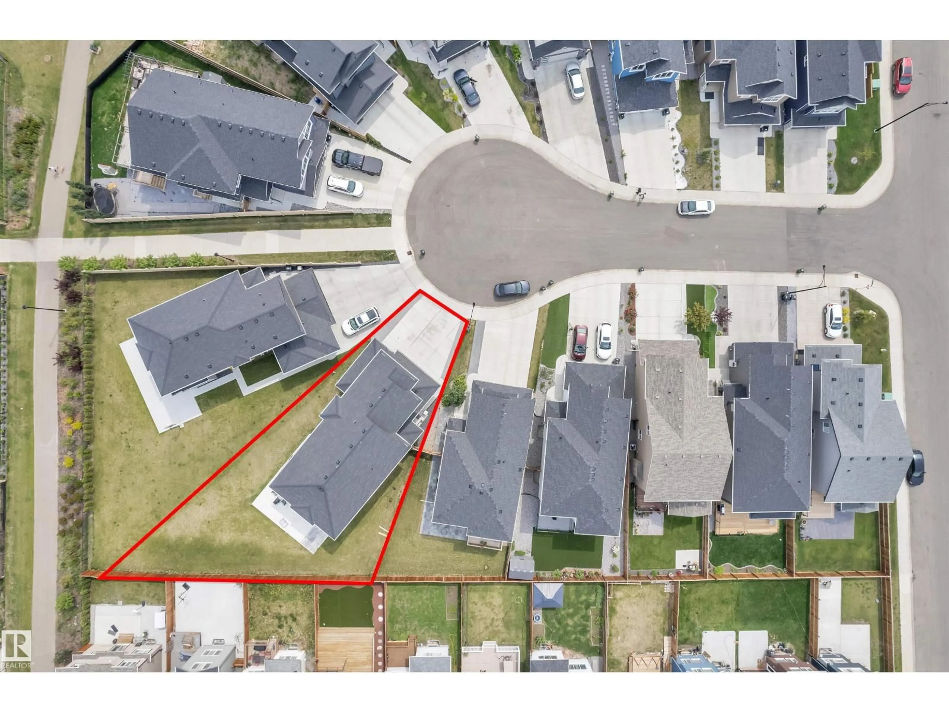 A pic from outside/outdoor area/front of a property/back of a property/a pic from drone, street for SW - 5208 23A AVE, Edmonton Alberta T6X2X3
