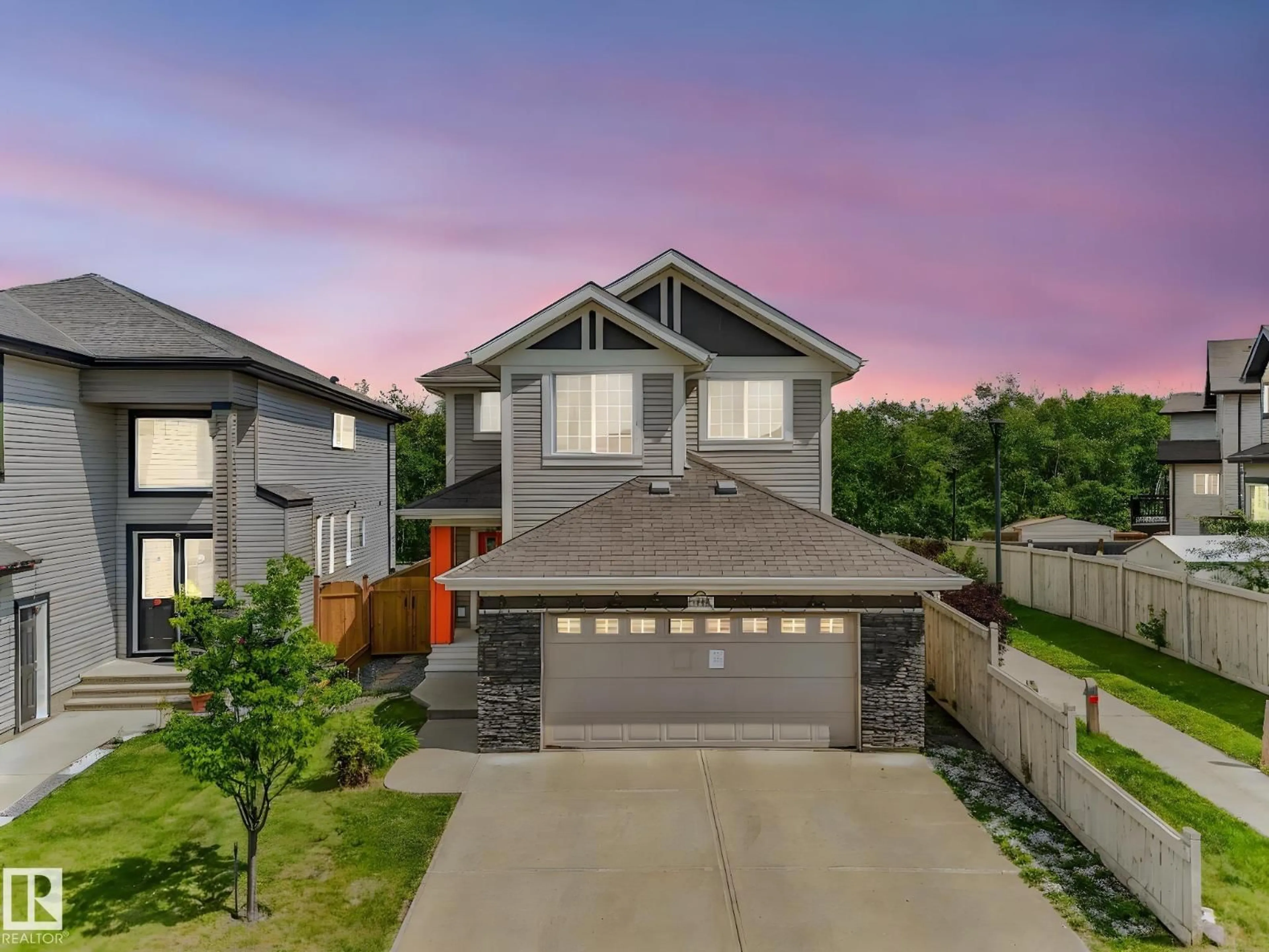 Unknown for 3683 8 ST, Edmonton Alberta T6T0S3