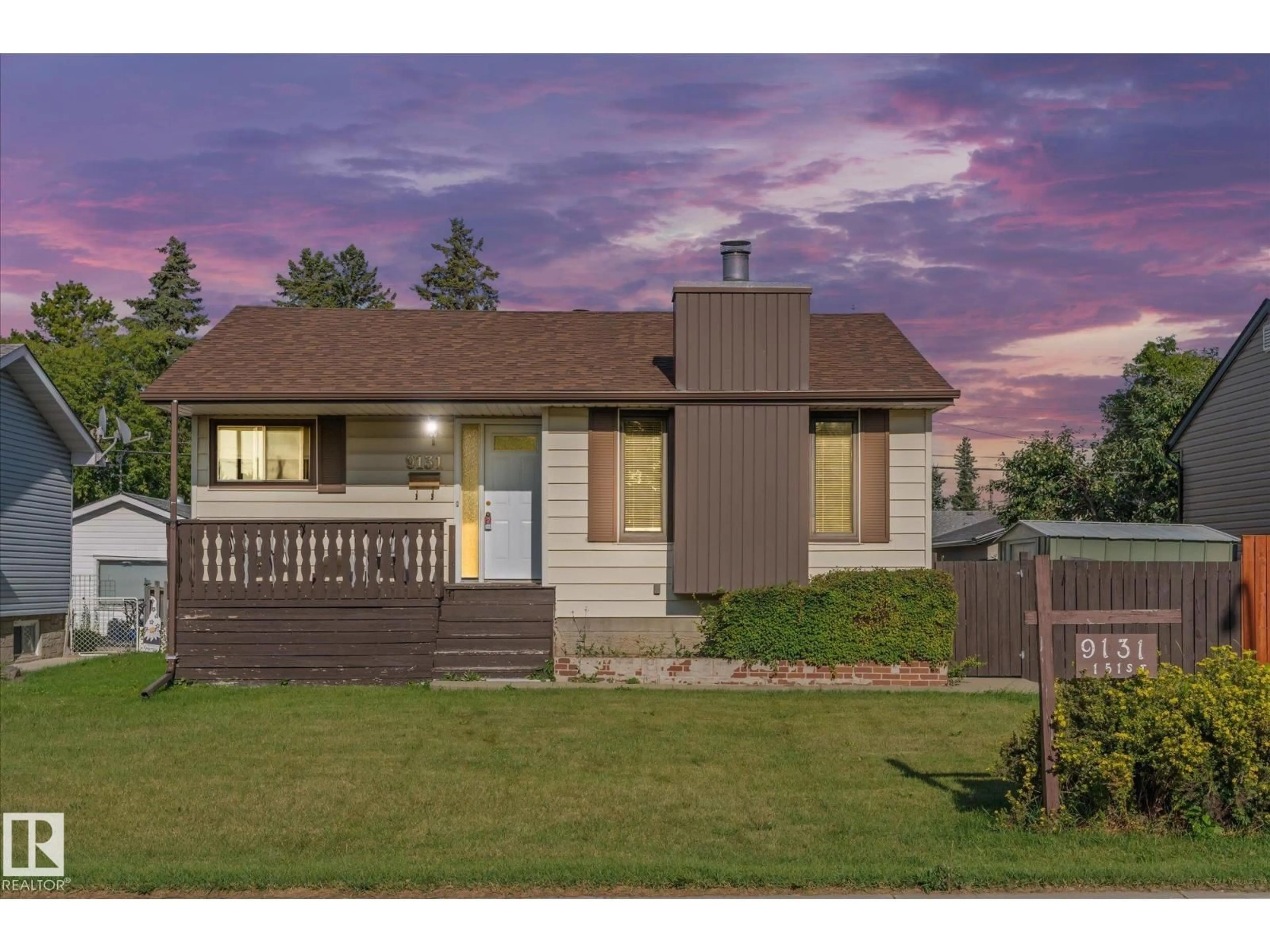 Home with vinyl exterior material, street for 9131 151 ST, Edmonton Alberta T5R1J5
