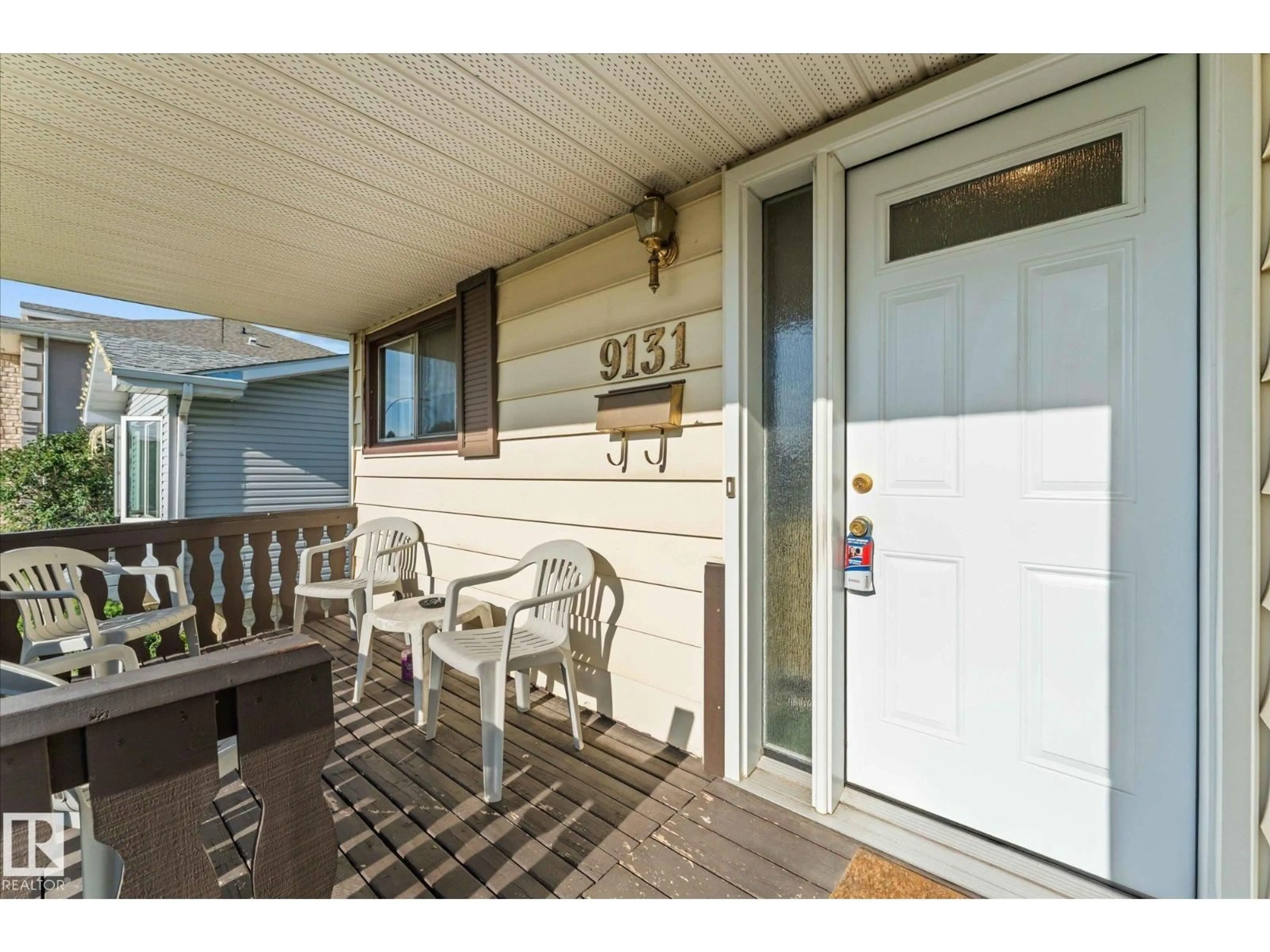 Patio, water/lake/river/ocean view for 9131 151 ST, Edmonton Alberta T5R1J5