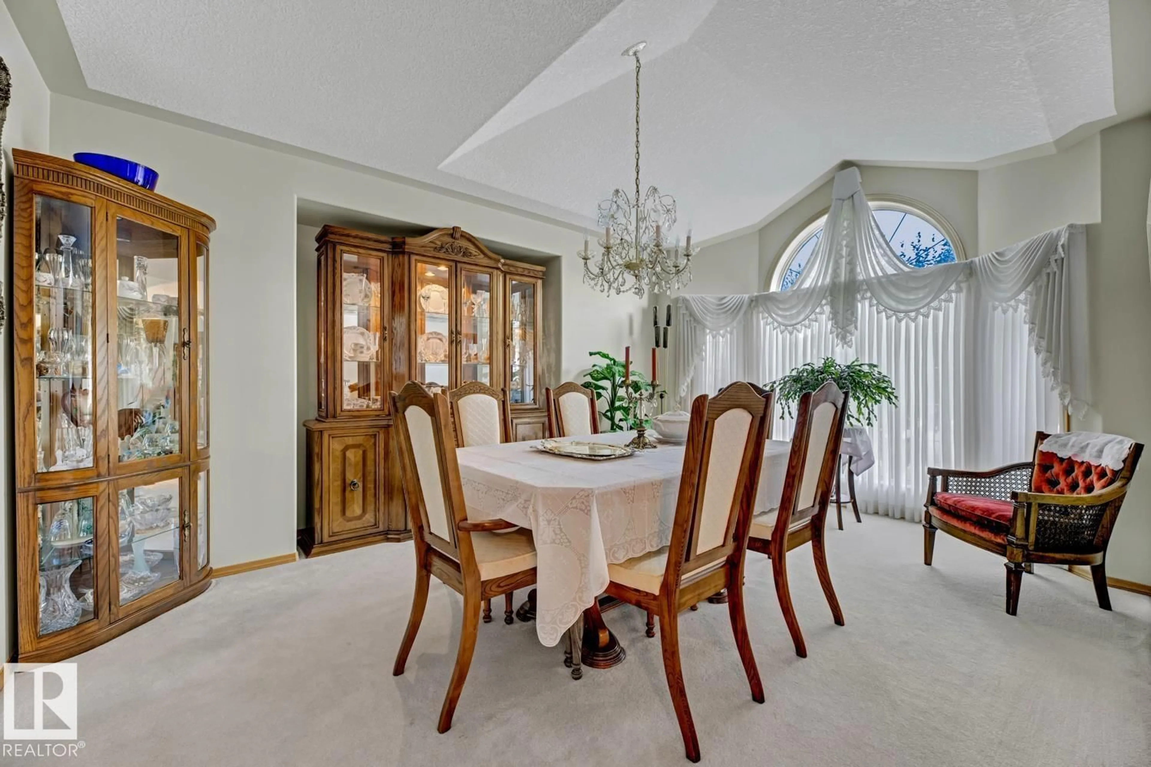 Dining room, ceramic/tile floor for 269 HAWKVIEW CT, Sherwood Park Alberta T8A5V6