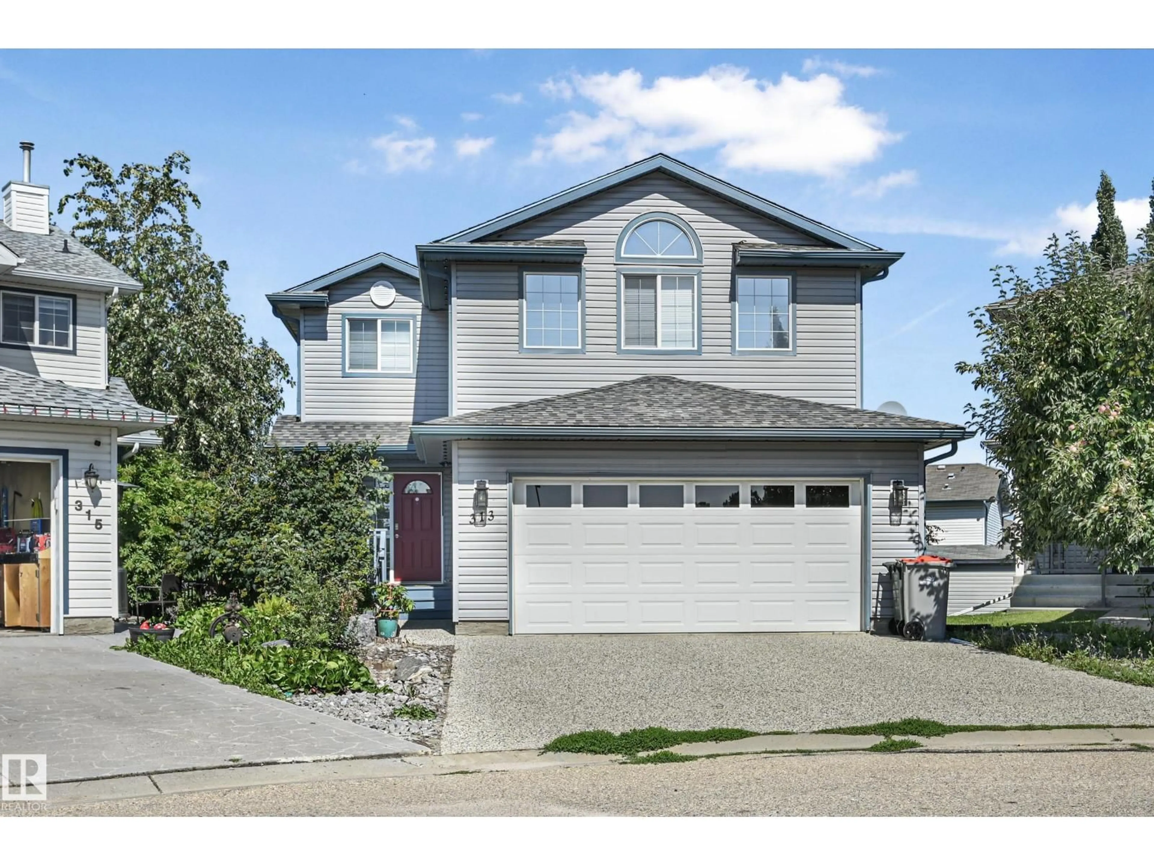 Home with vinyl exterior material, street for 313 WESTERRA BV, Stony Plain Alberta T7Z2W8